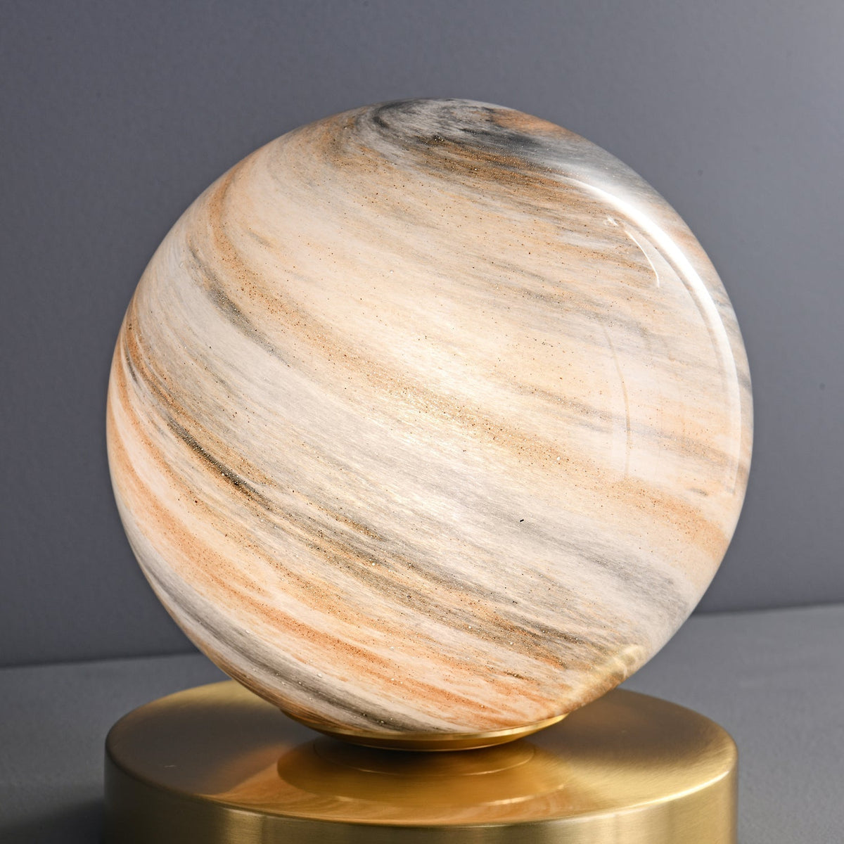 Casuelle Contemporary Brass Table Lamp