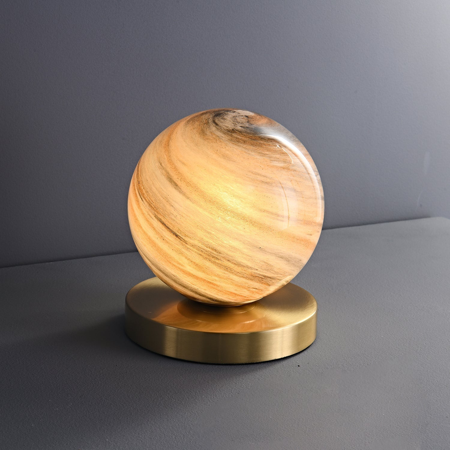 Casuelle Contemporary Brass Table Lamp