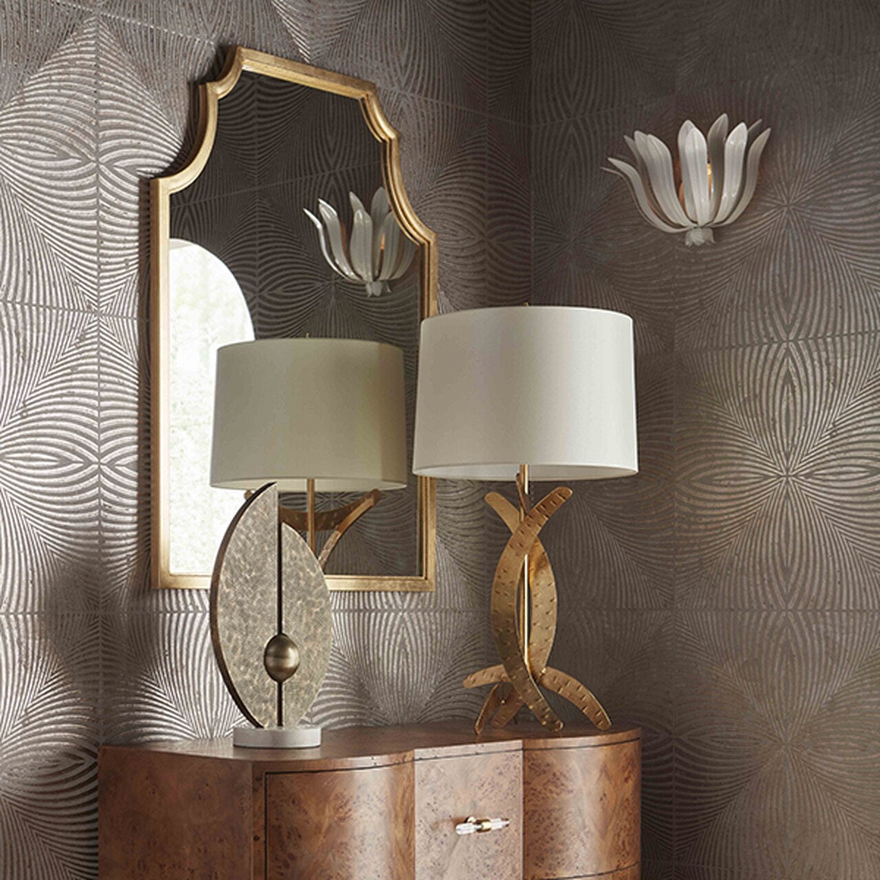 Solivette Brass Wall Lamp