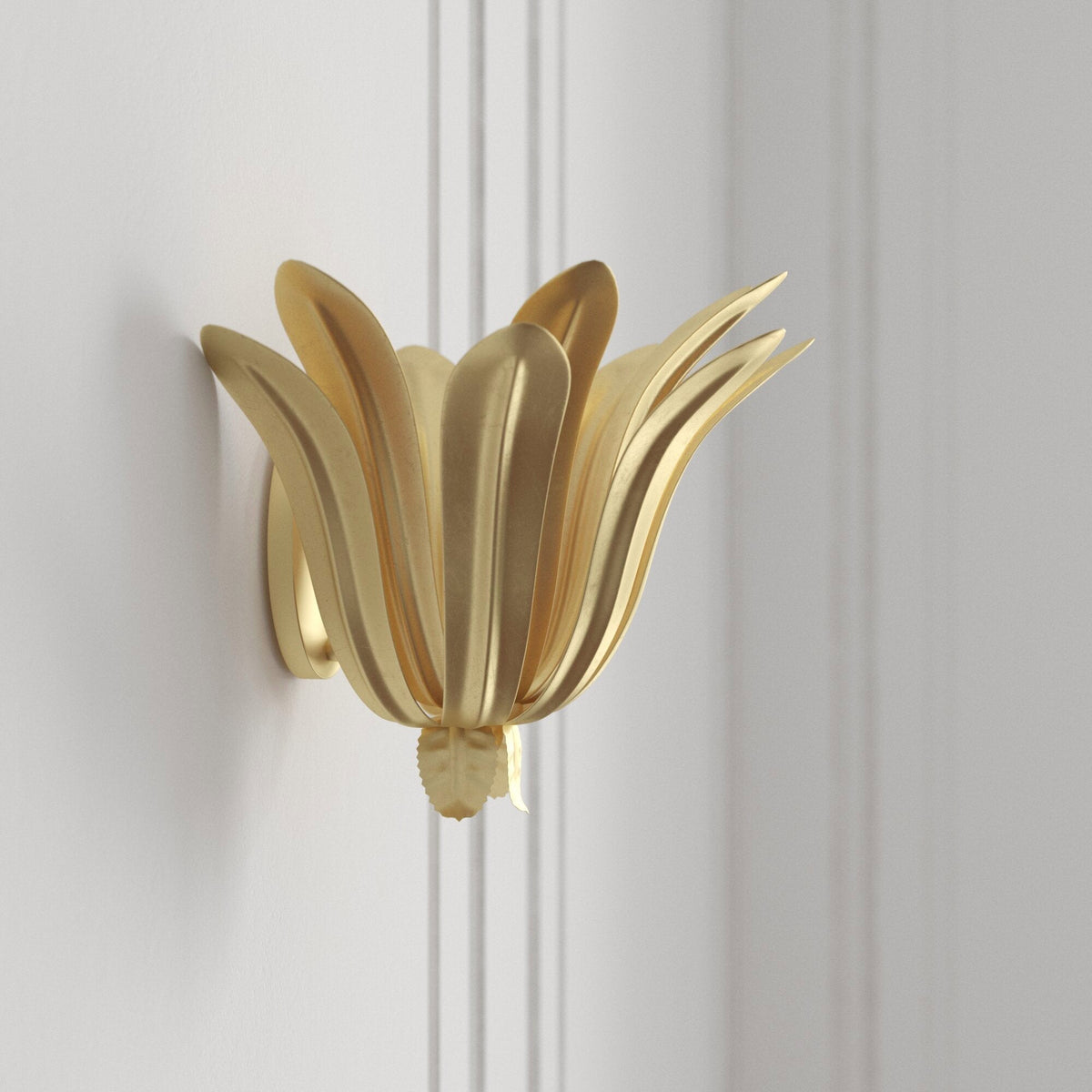 Solivette Brass Wall Lamp
