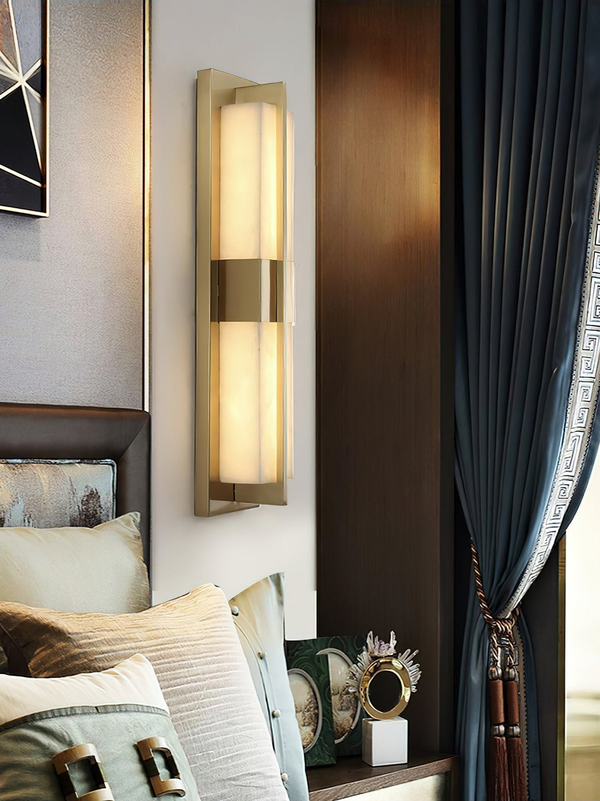 Renanine Sconce Wall Lamp