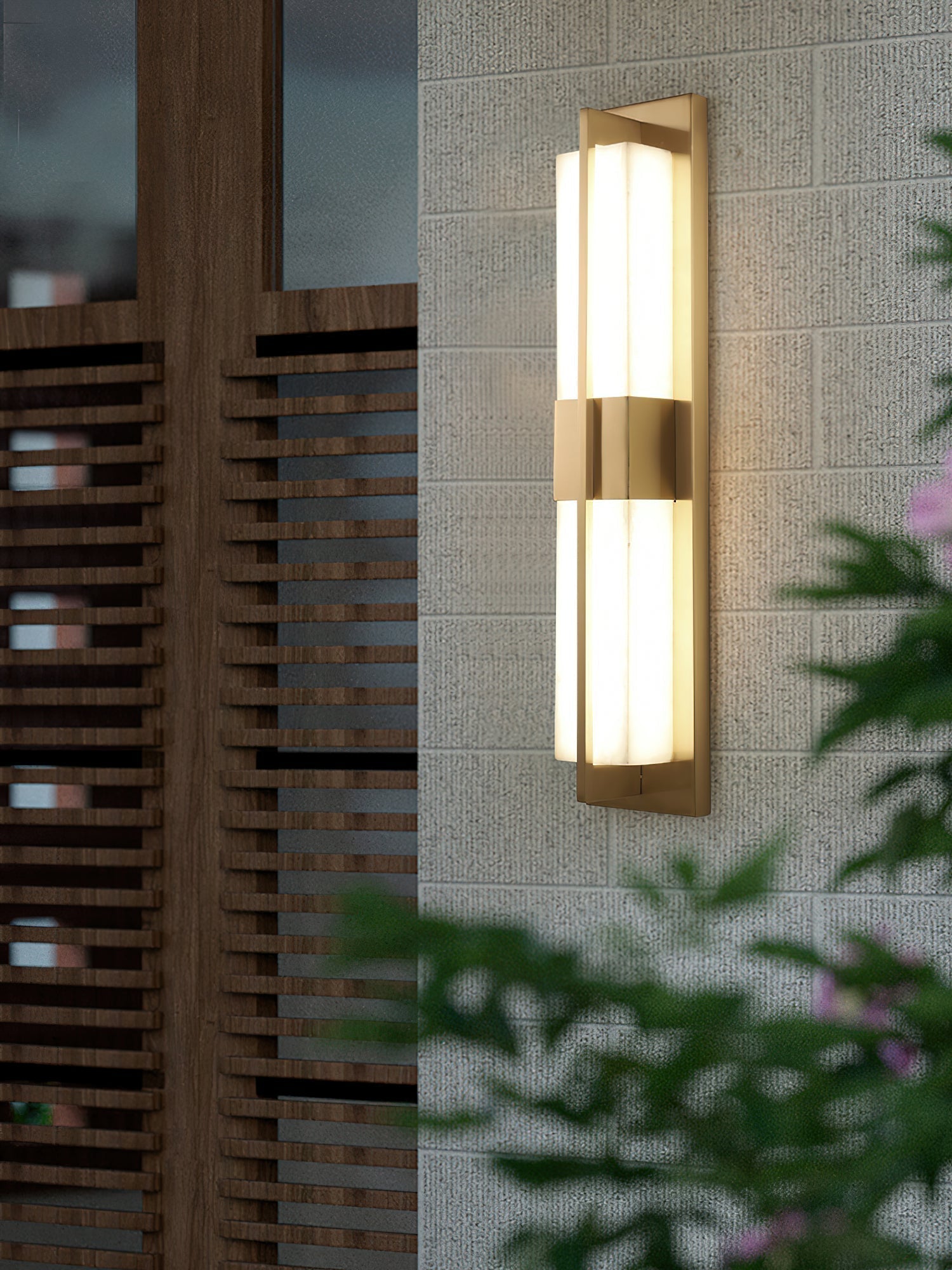 Renanine Sconce Wall Lamp