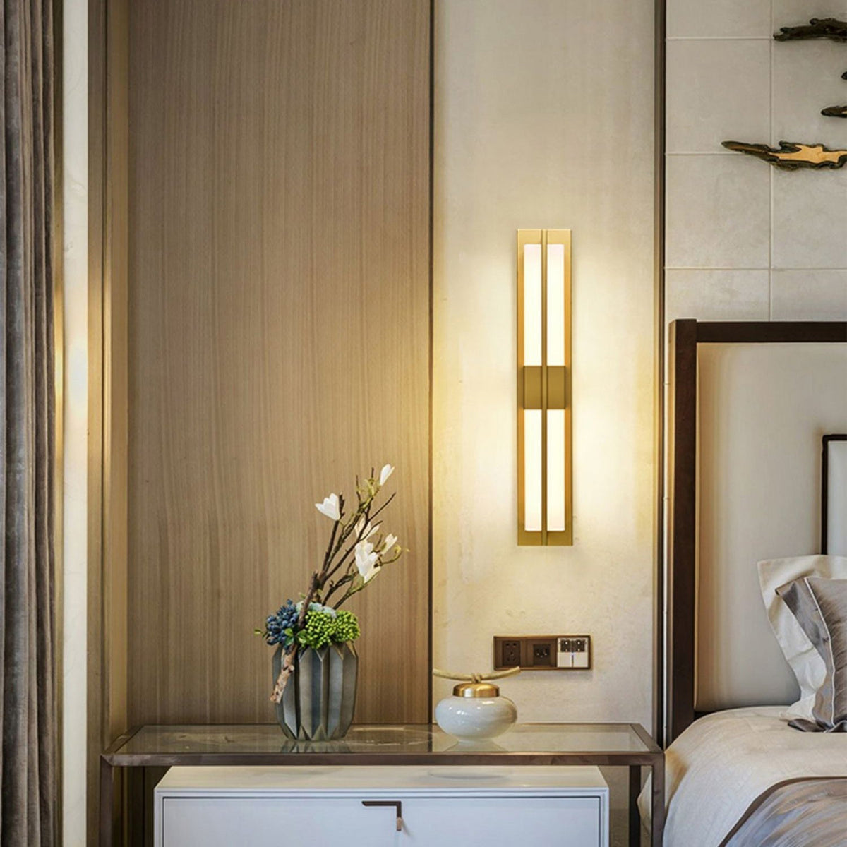 Renanine Sconce Wall Lamp
