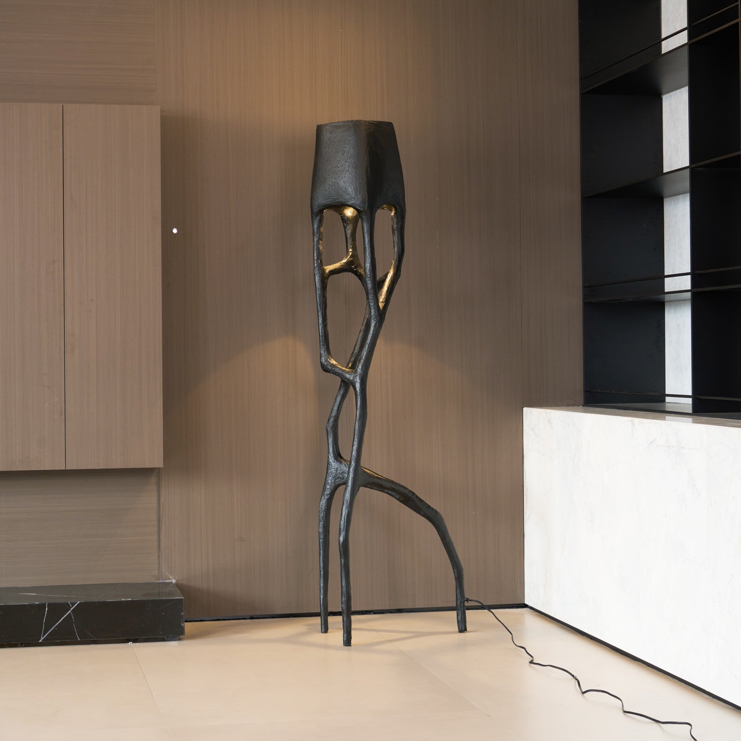Caelith Gothic Sculpture Floor Lamp