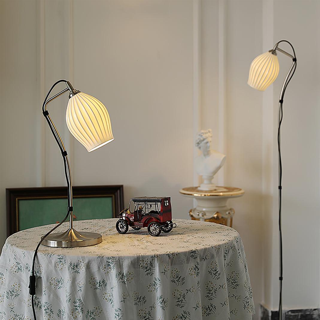 Cirarina Vintage Table Lamp