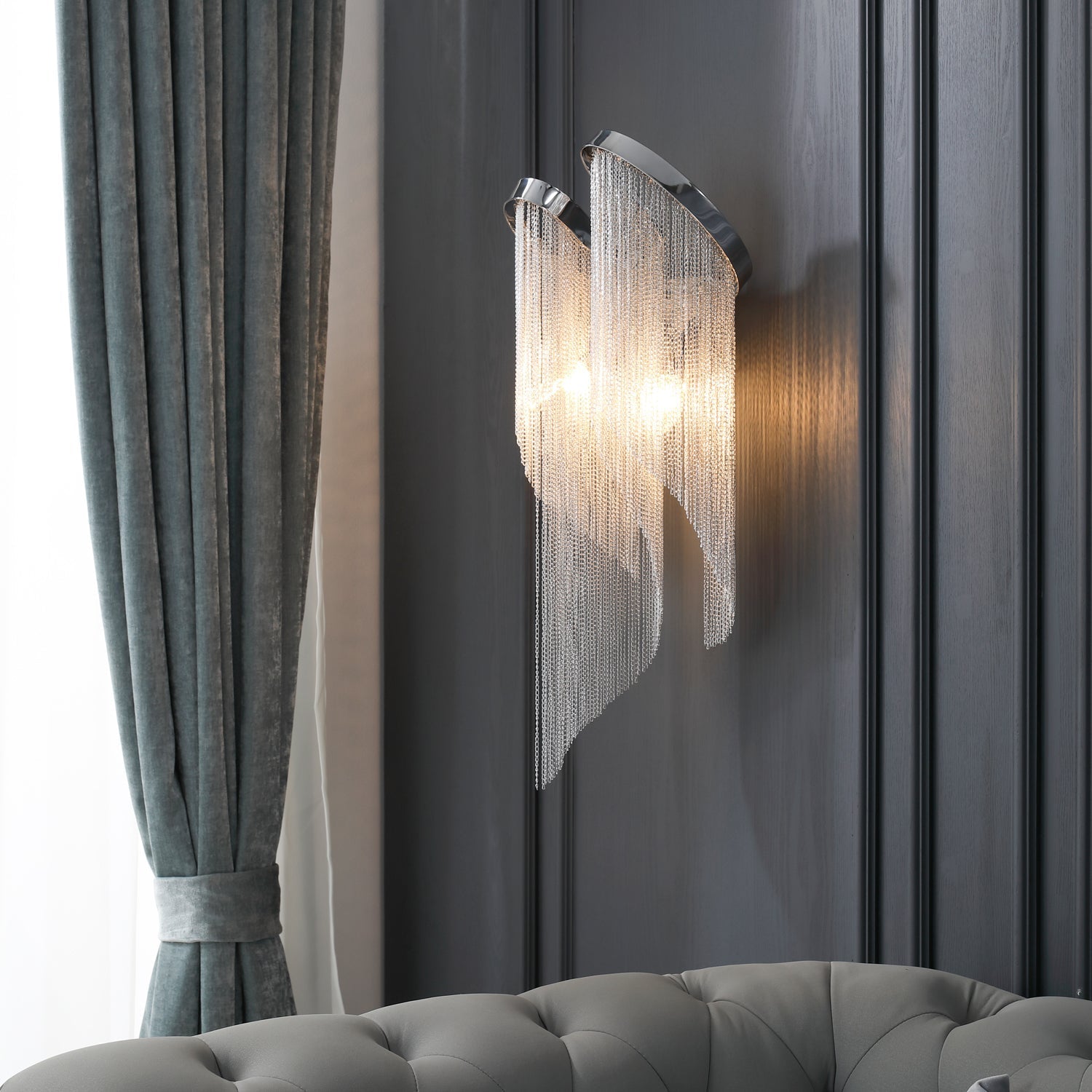 Zeveliel Wall Light