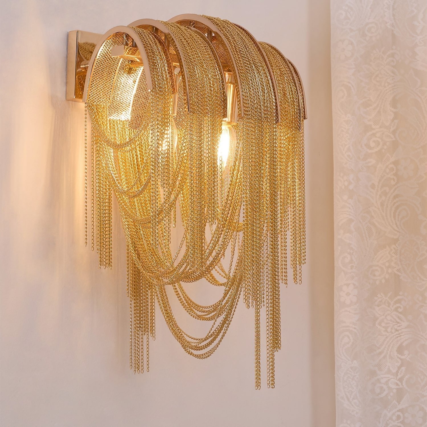 Chains Postmodern Luxury Tassel Wall Lamp