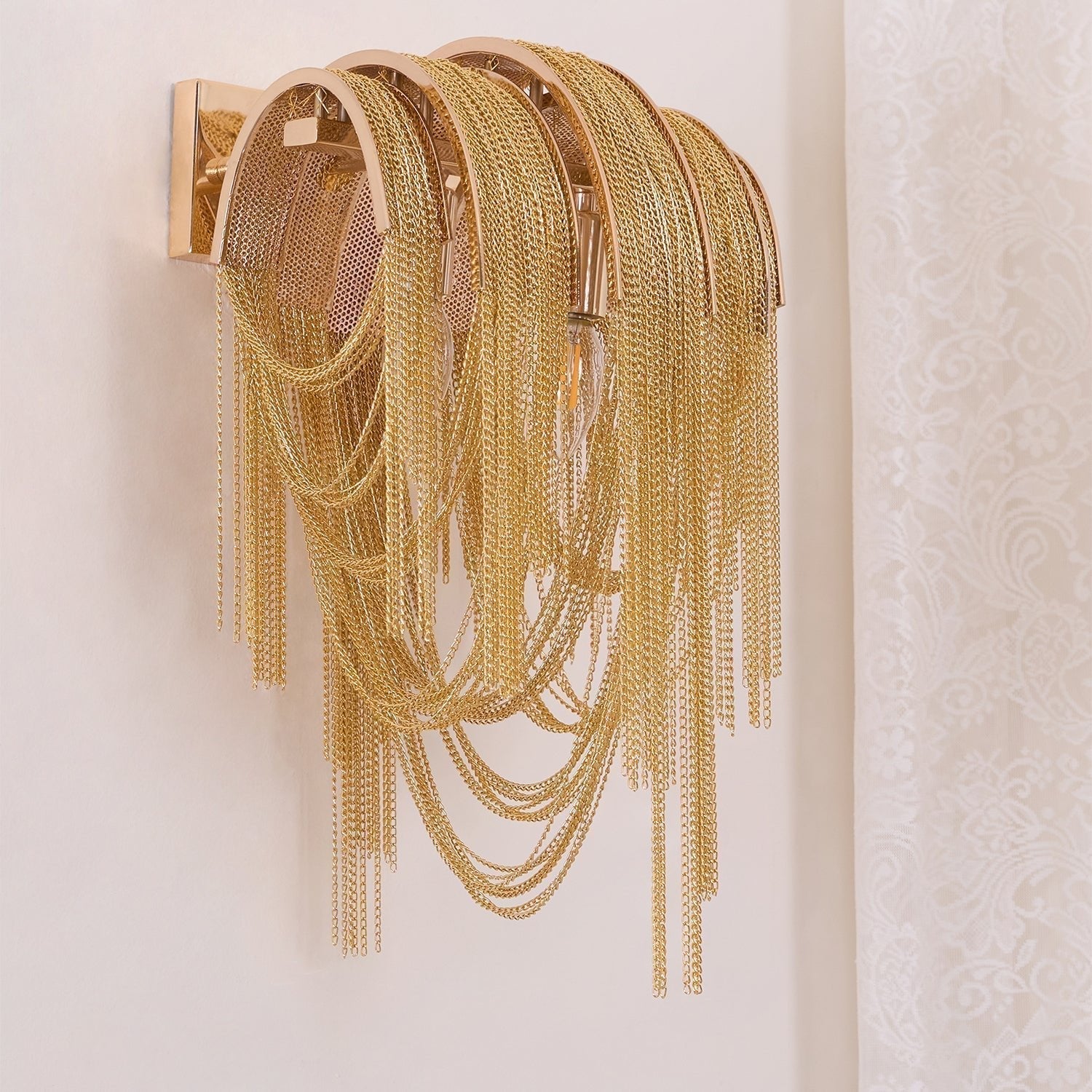 Chains Postmodern Luxury Tassel Wall Lamp
