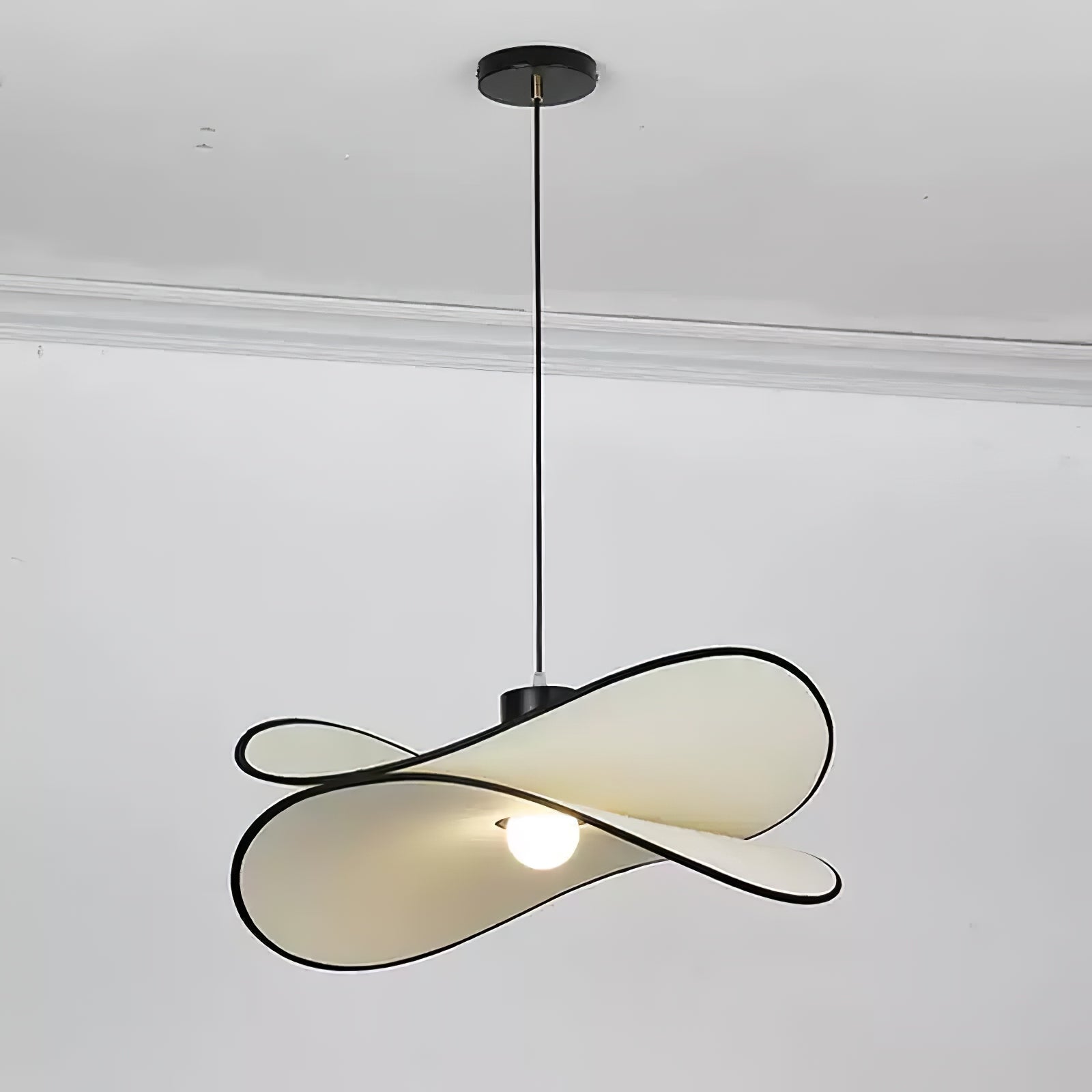 Linelira Fabric Artistic Pendant Lamp