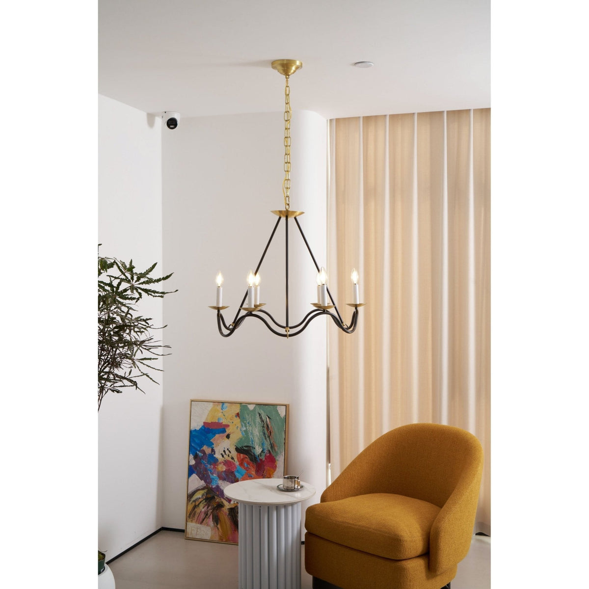 Evenor Elegance Vintage Brass Chandelier
