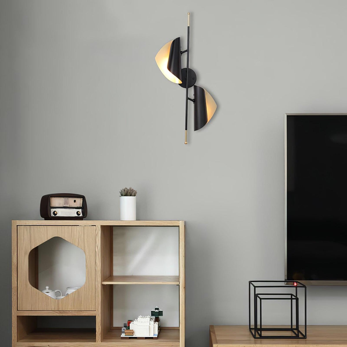 Valerian Double Sconce