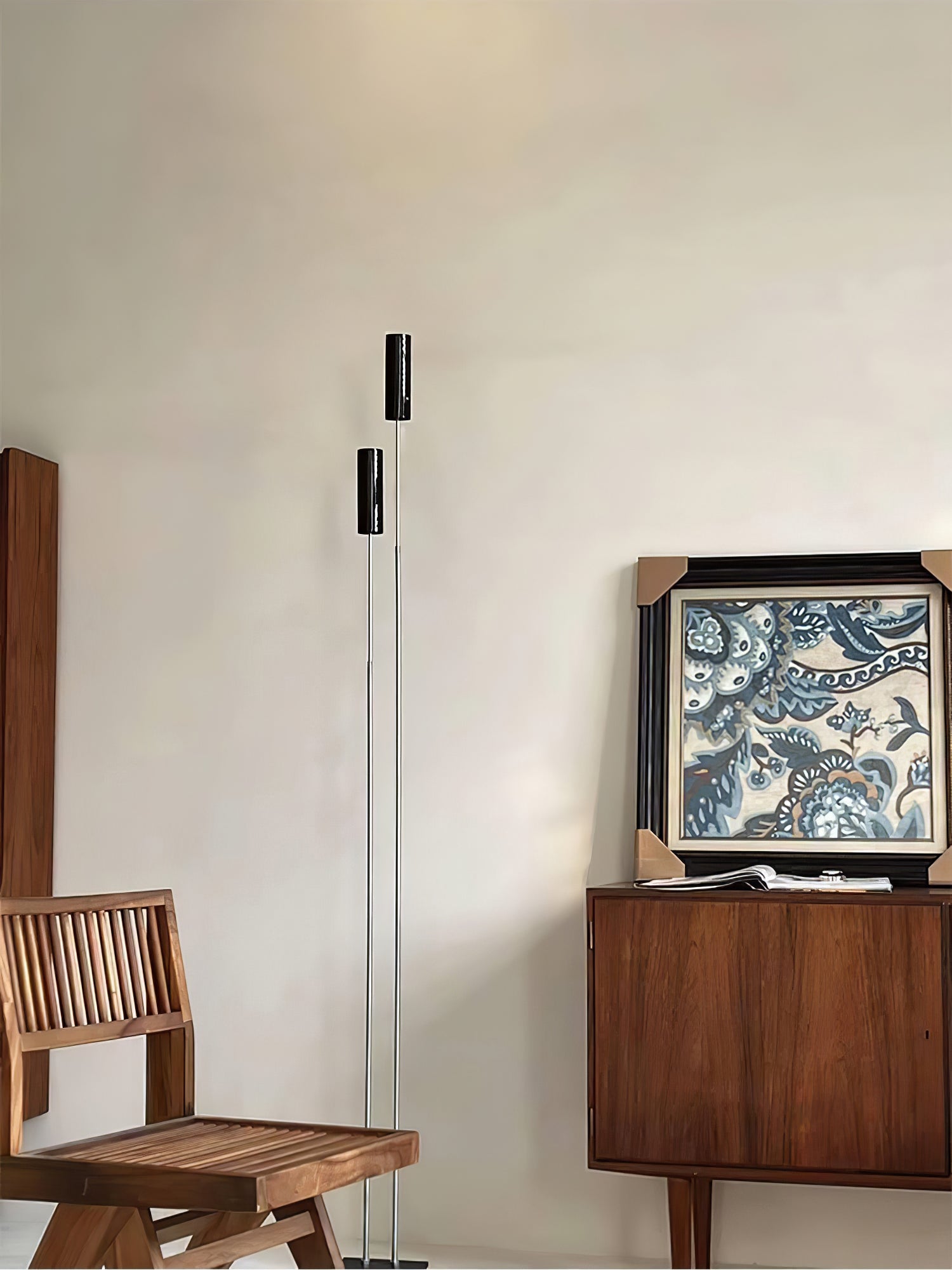 Telum Minimalist Black Floor Lamp
