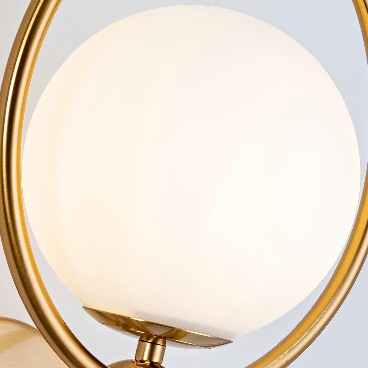 Jaxon Minimalist Wall Lamp