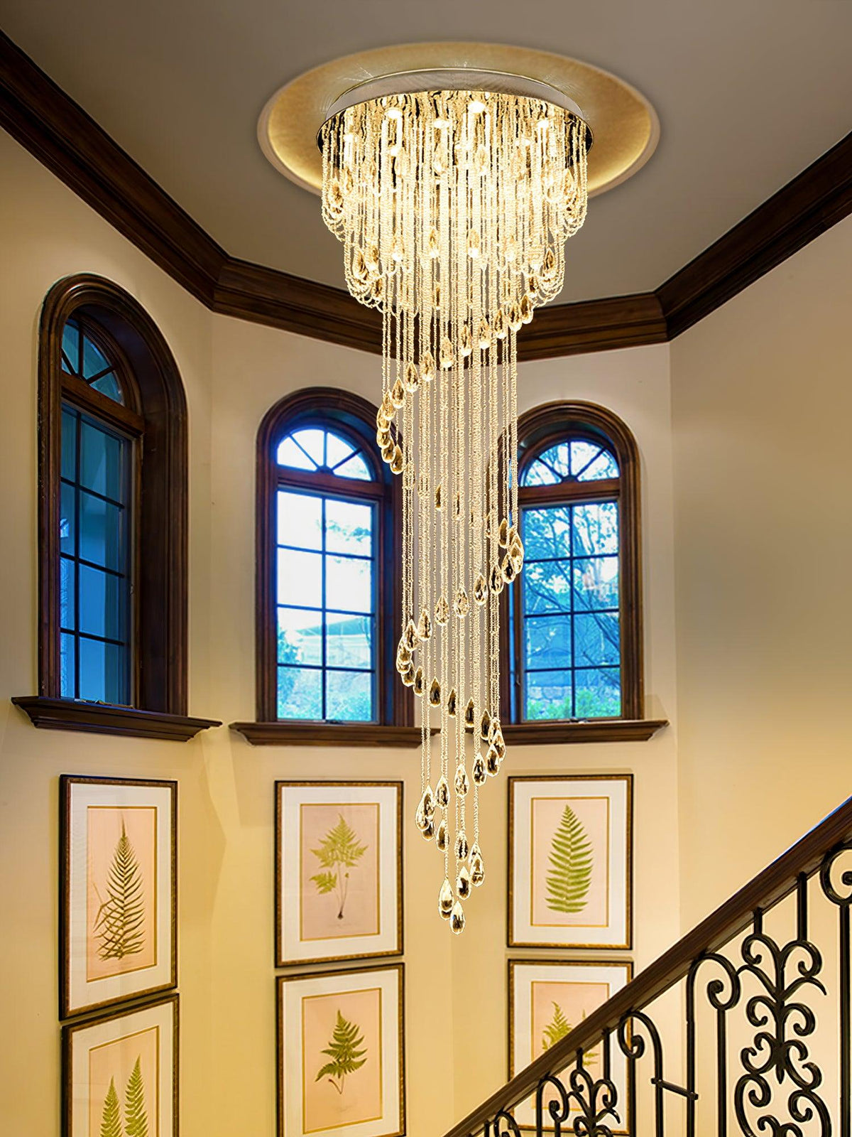 Evlaeia Postmodern Luxury Classic Crystal Chandelier
