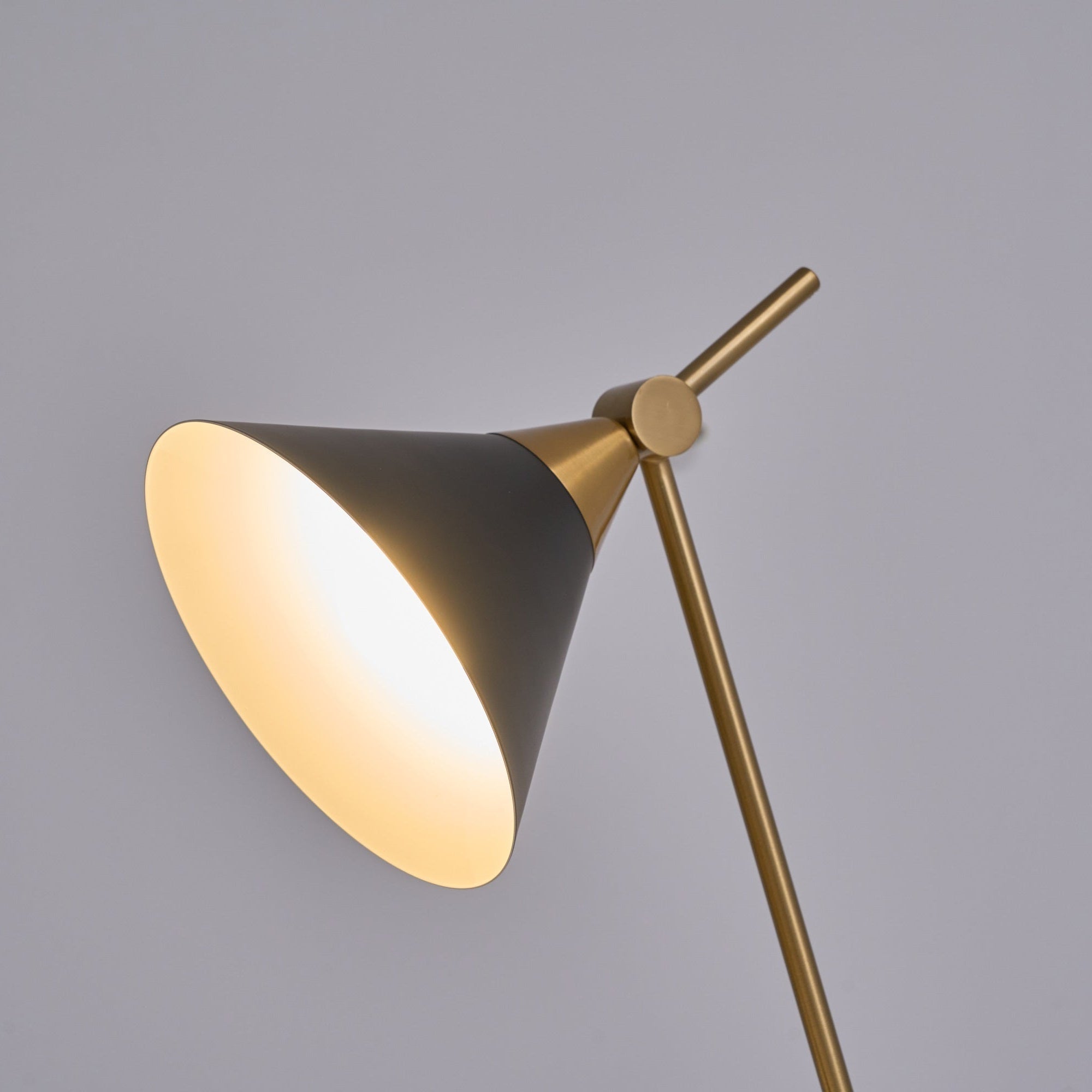 Avelo Marble Geometric Table Lamp