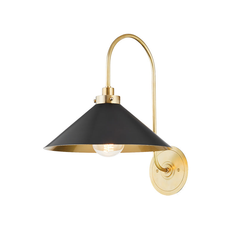 Soliaria Brass Wall Lamp