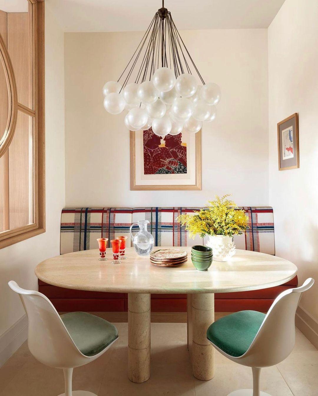 Eiririra Chandelier Bubble Frosted Glass