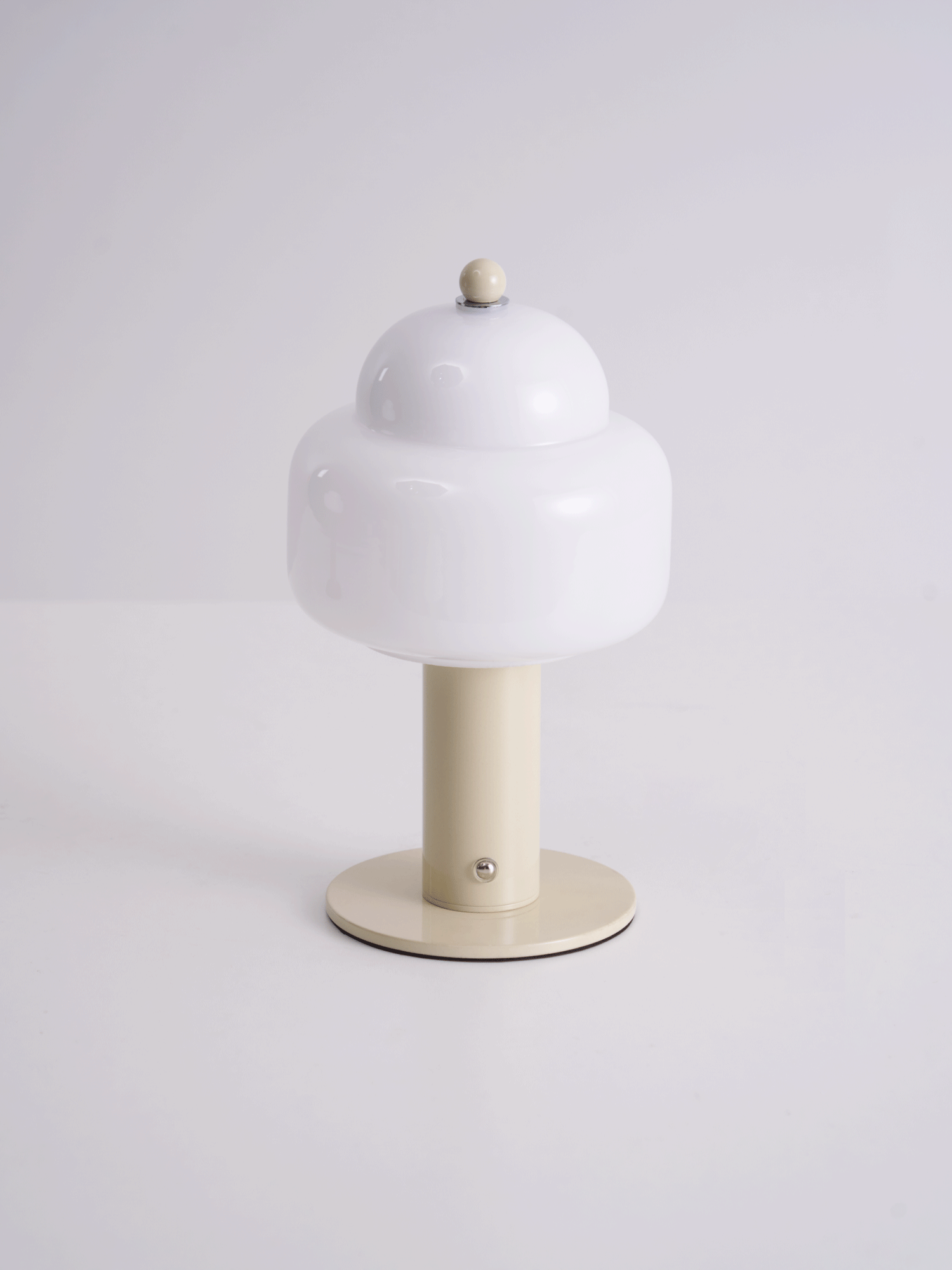 Avenaella Modern Table Lamp
