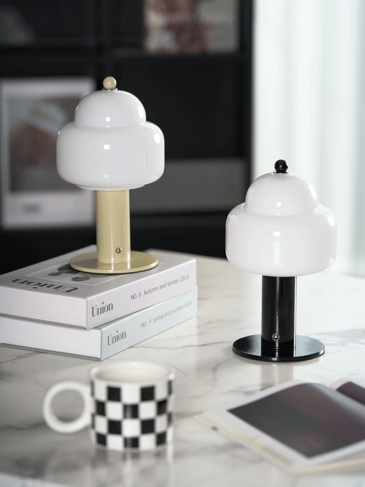 Avenaella Modern Table Lamp