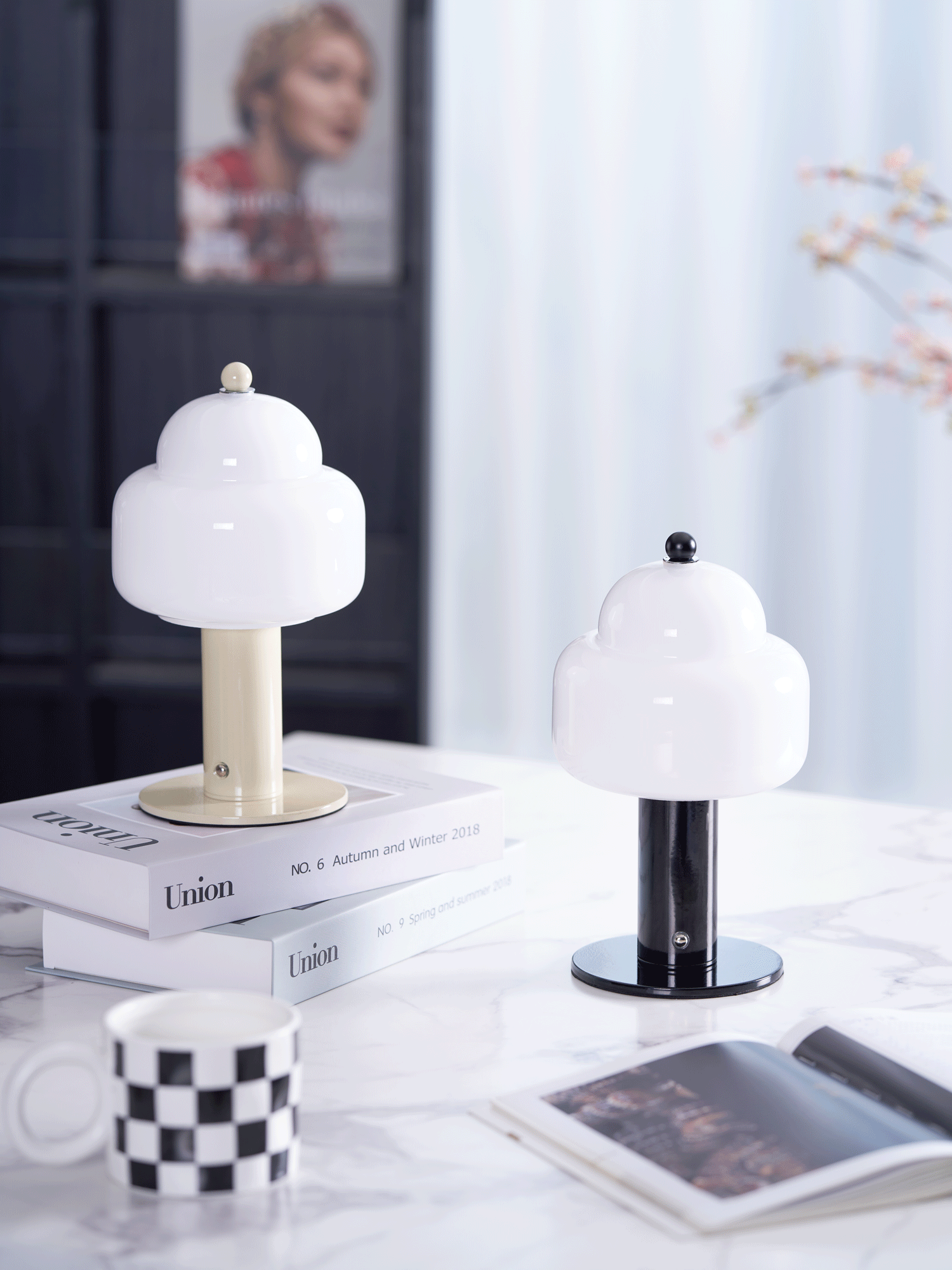 Avenaella Modern Table Lamp