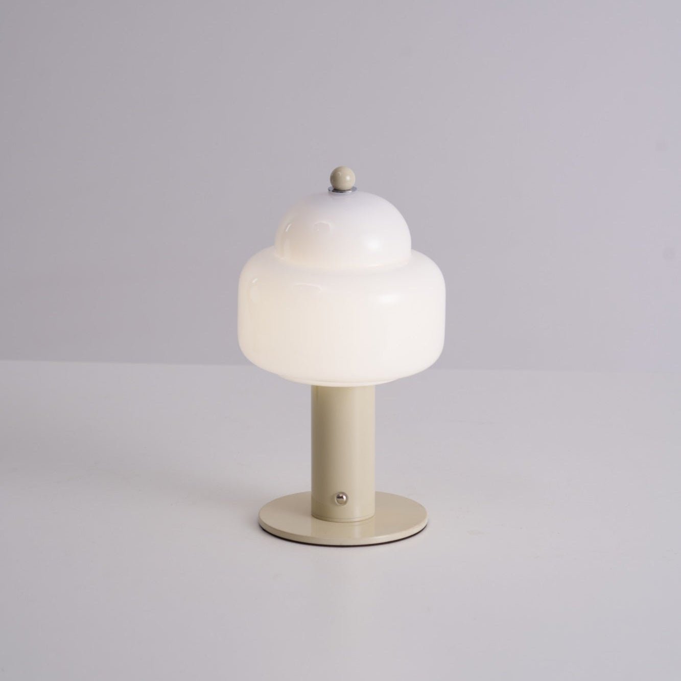 Avenaella Modern Table Lamp