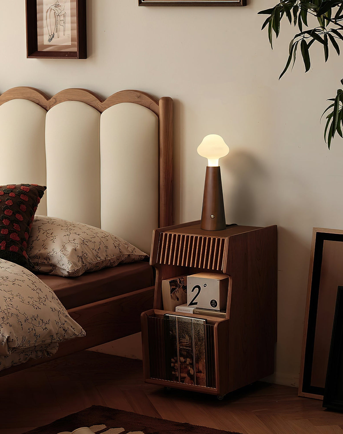 Mushio Wood Cloud Table Lamp