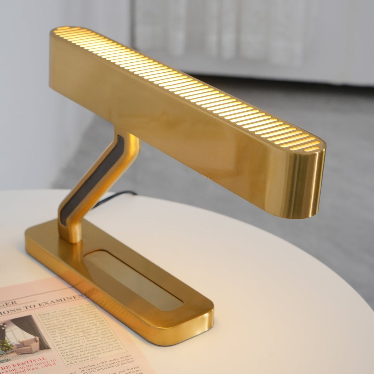 Fred Modern Table Lamp