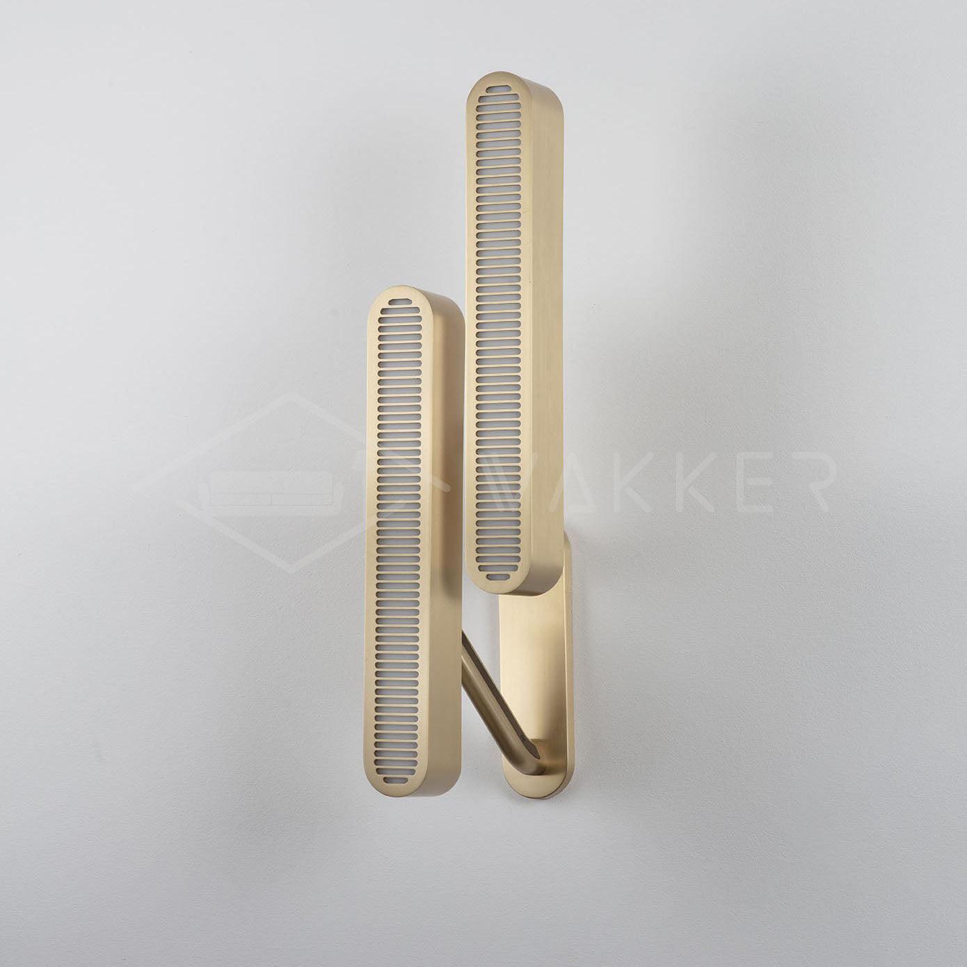 Oriararia Wall Lamp Brass Slotted Grill