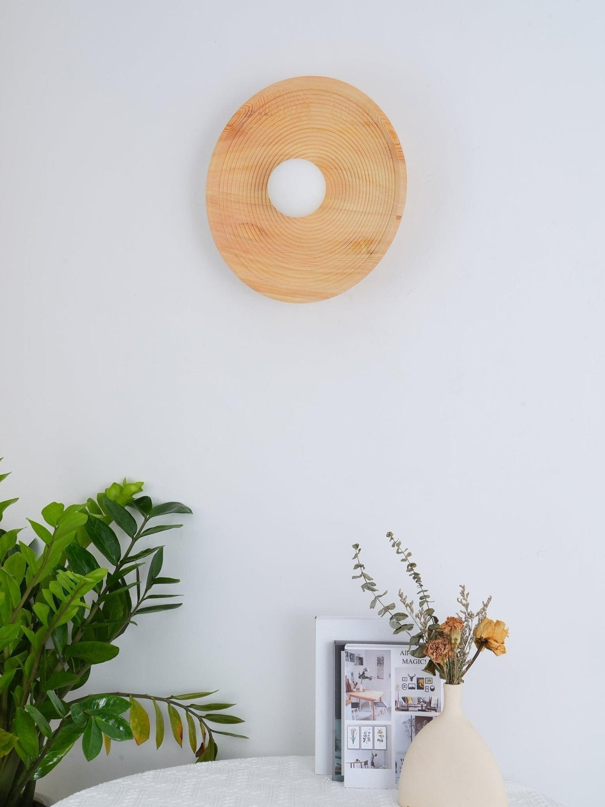 Aldenise Nordic Art Contour Wooden Sconce Wall lamp