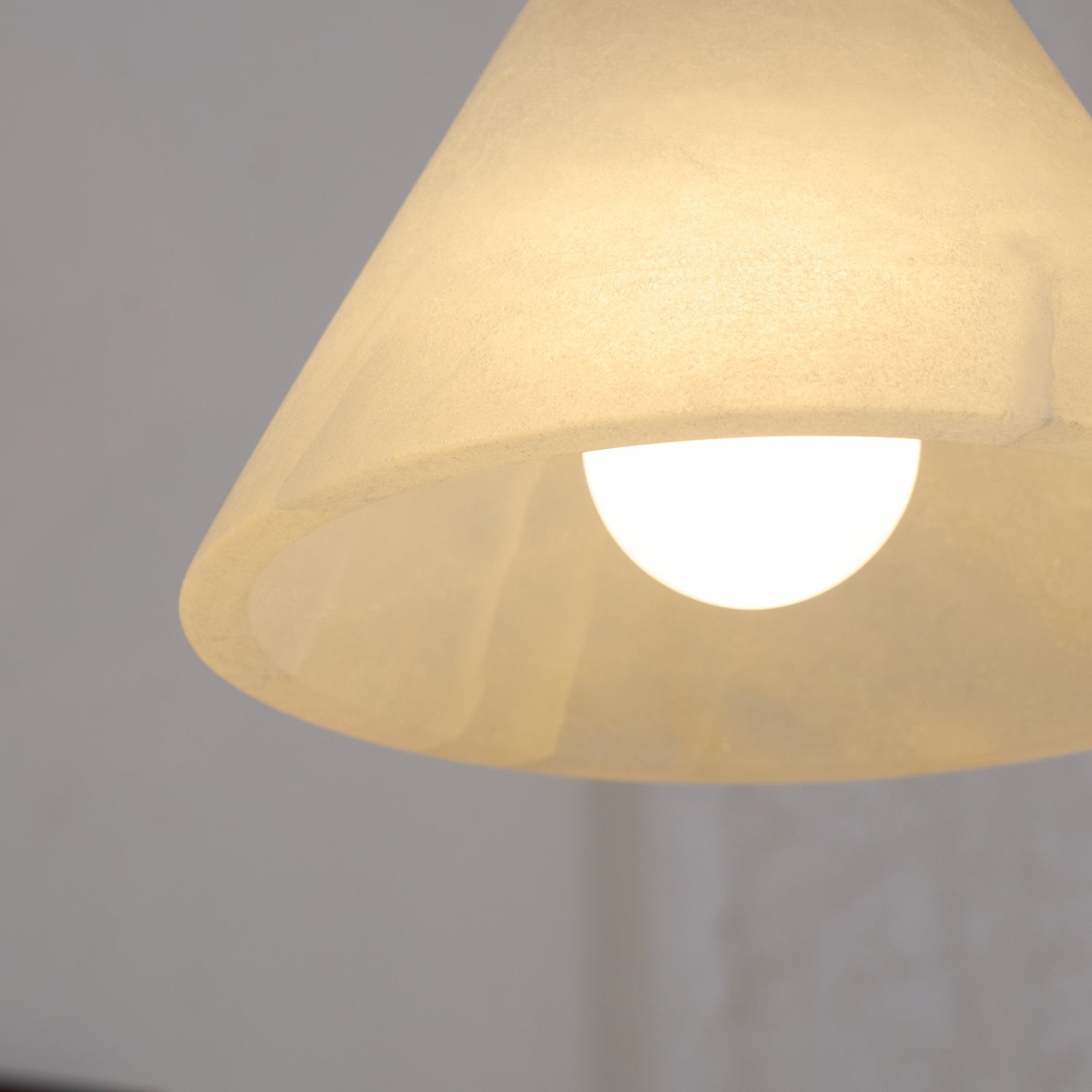 Alberise Minimalist Alabaster Pendant Light