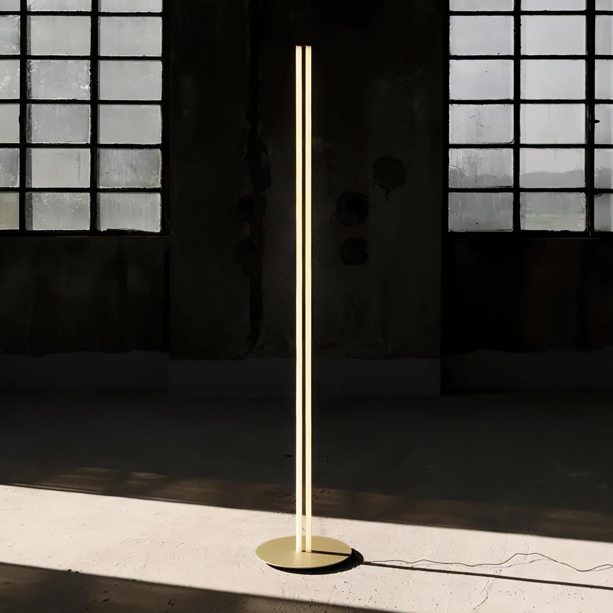 Zesoril Modern Aluminum Table Lamp