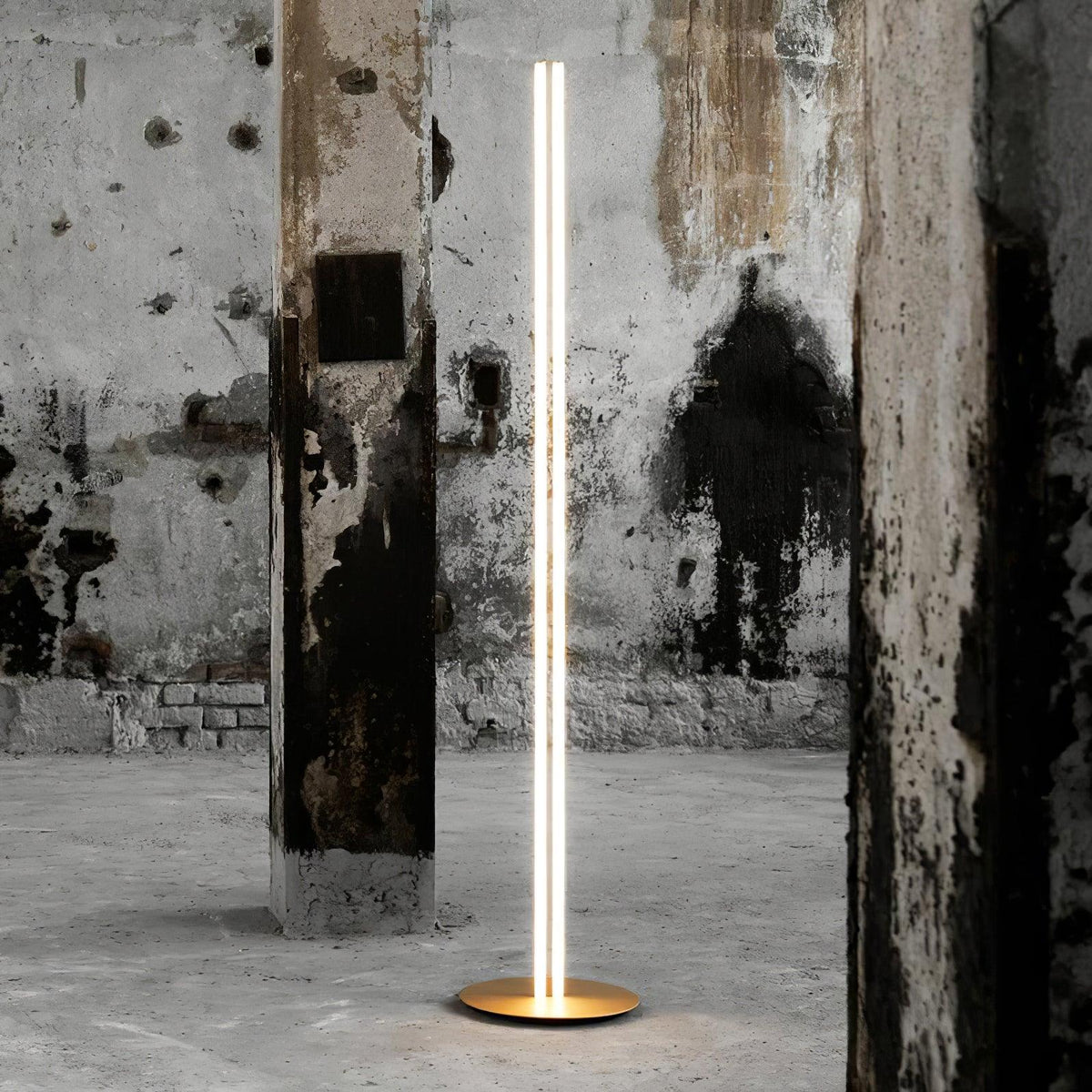 Zesoril Modern Aluminum Table Lamp