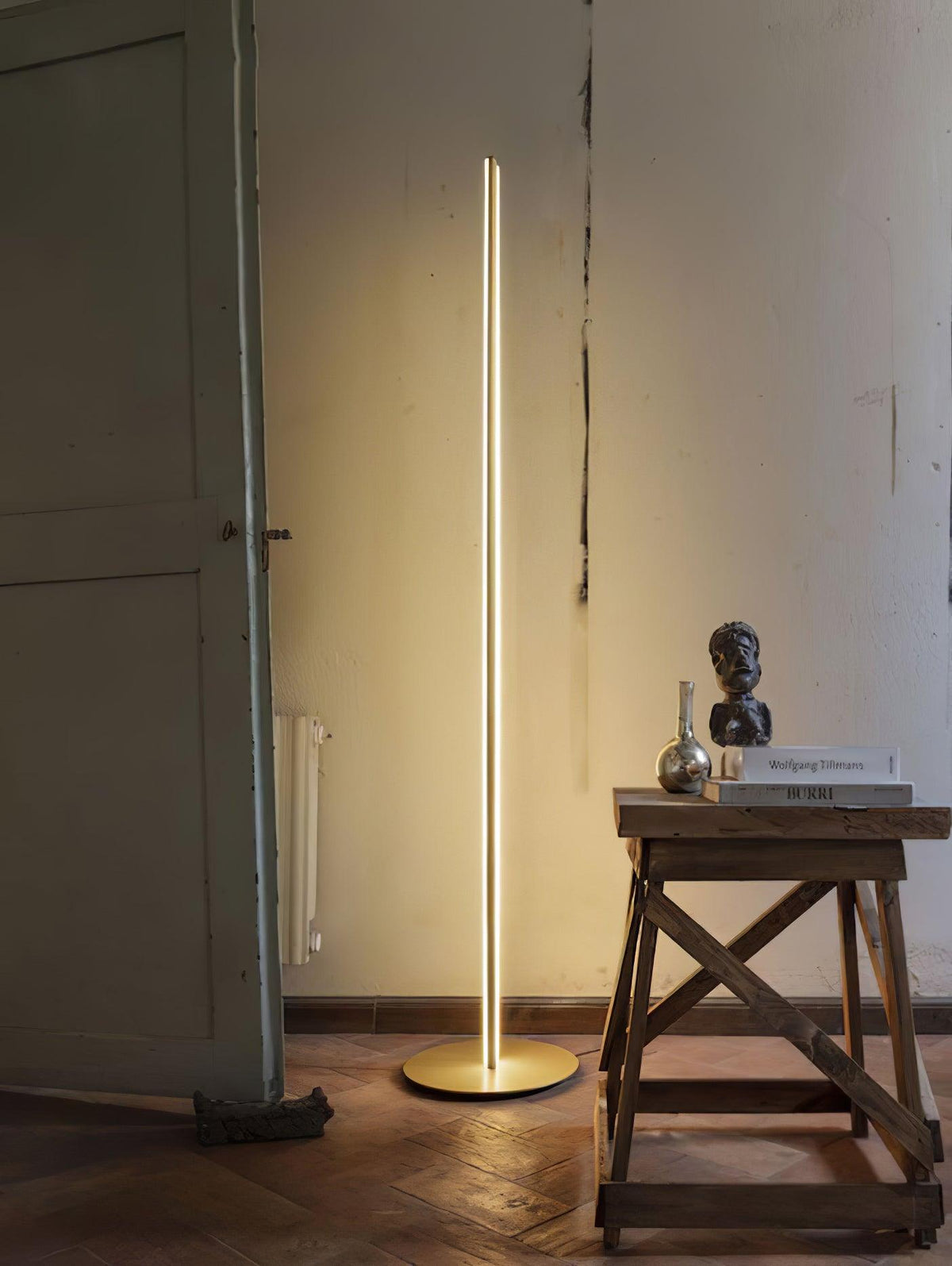 Zesoril Modern Aluminum Table Lamp