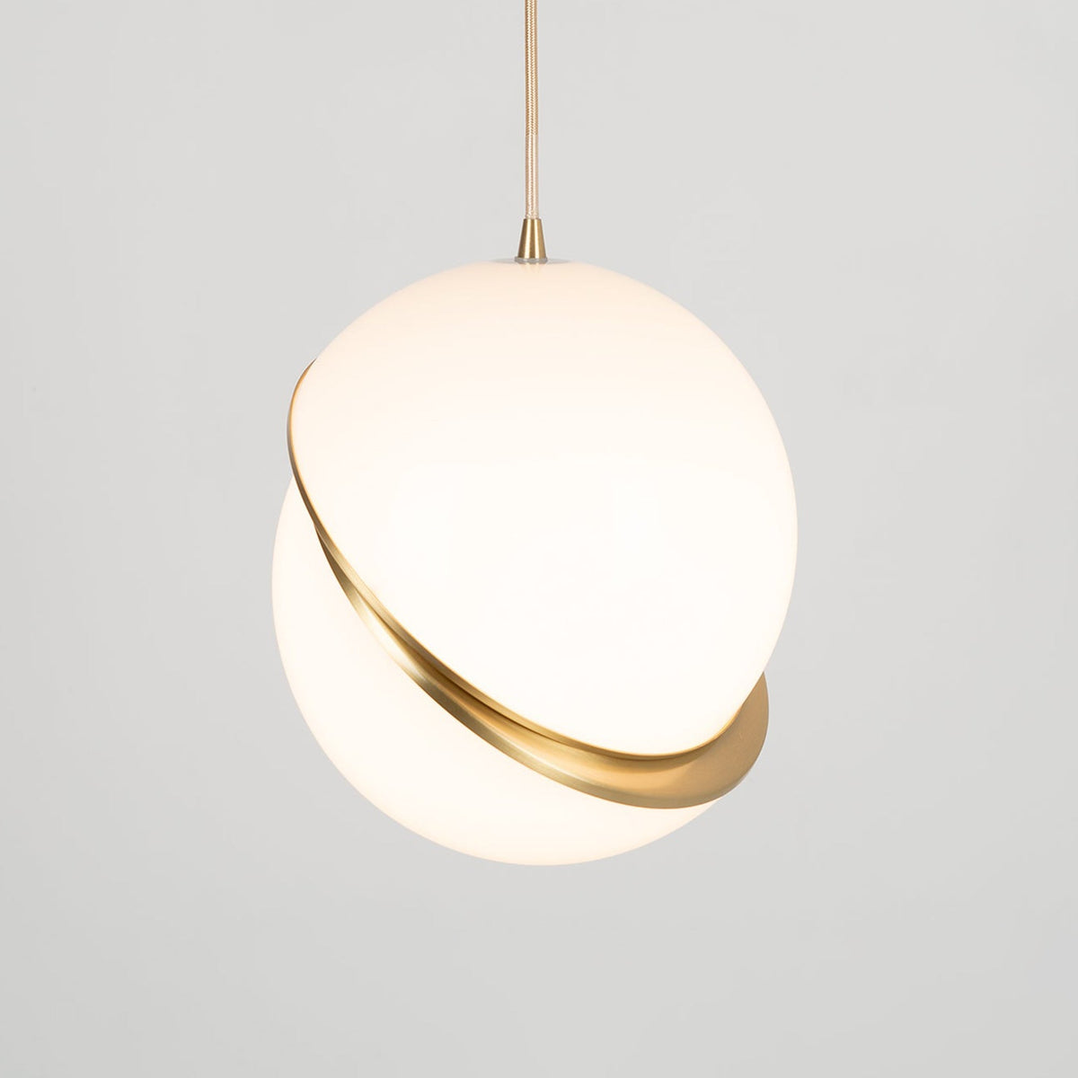 Cavira Pendant Minimalistic Glass Lamp