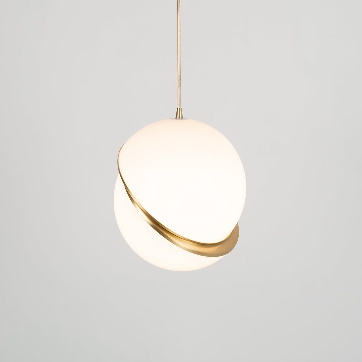 Cavira Pendant Minimalistic Glass Lamp