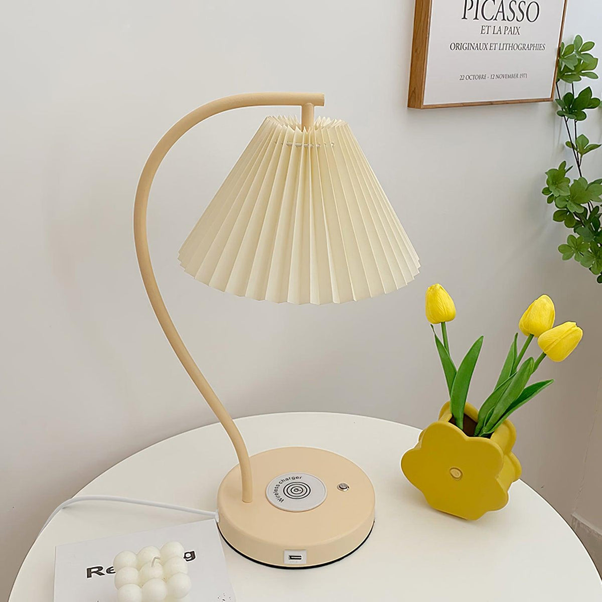 Evlaeus Minimalist Wood Desk Lamp