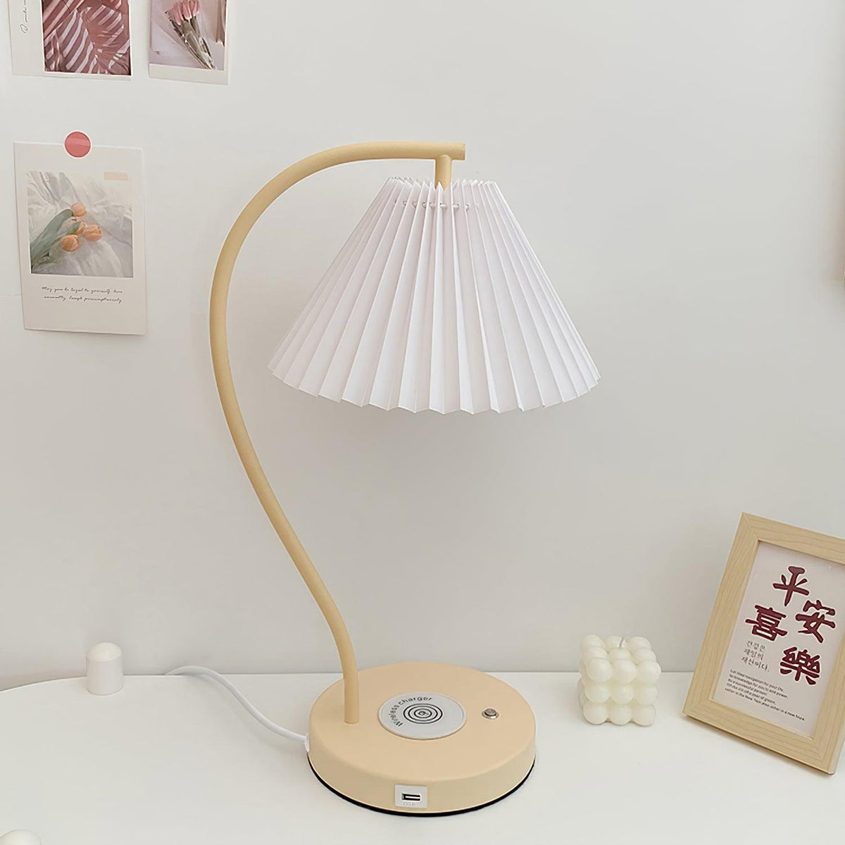 Evlaeus Minimalist Wood Desk Lamp