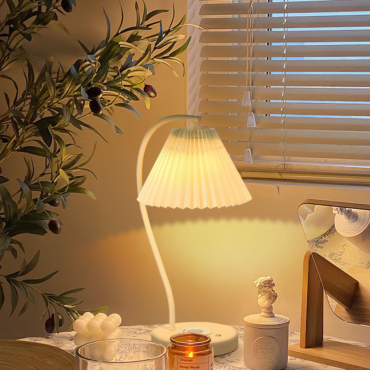 Evlaeus Minimalist Wood Desk Lamp