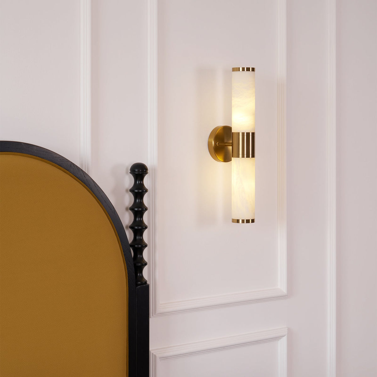 Tira Minimalist Alabaster Wall Lamp