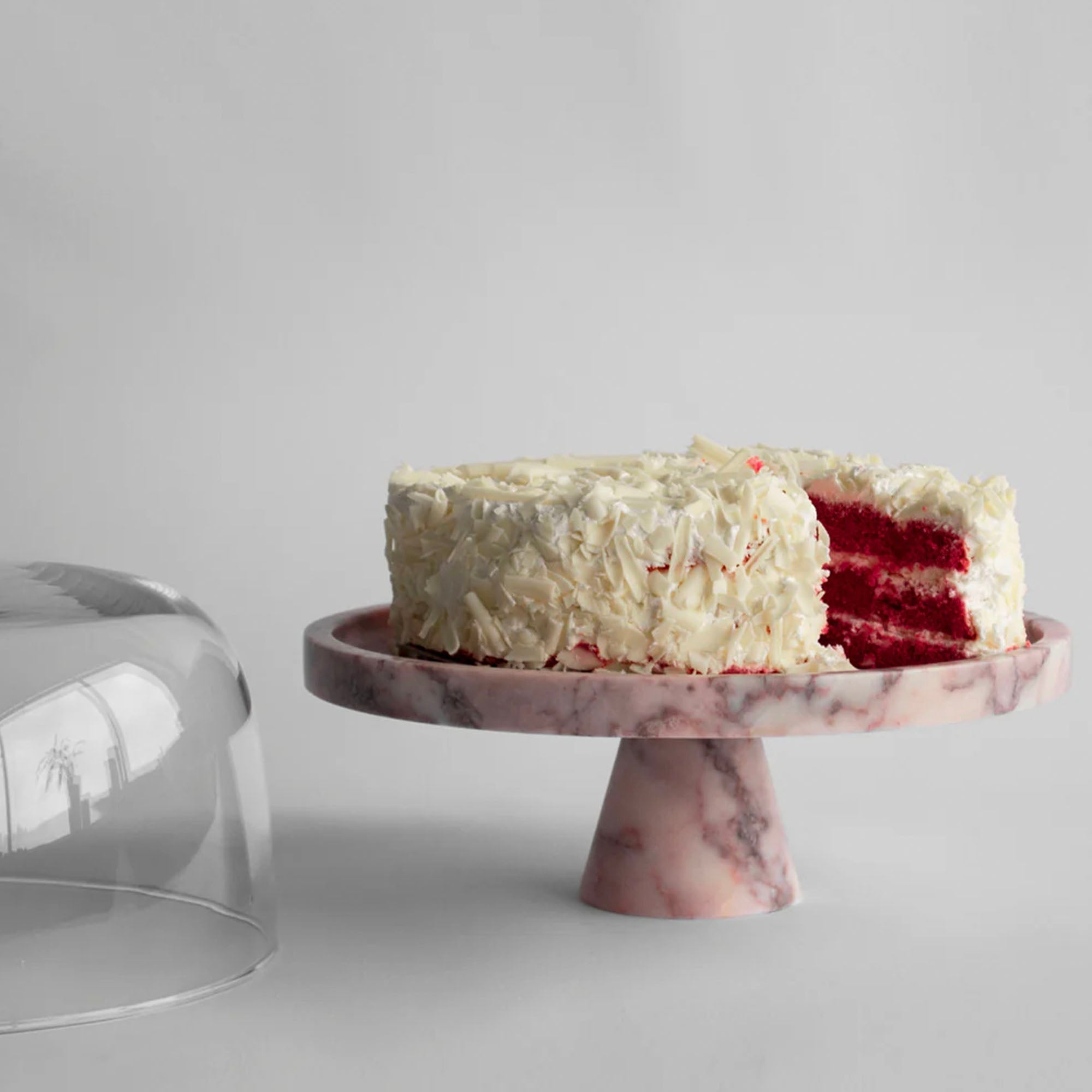 Tesk Marquina Marble Pedestal Tray
