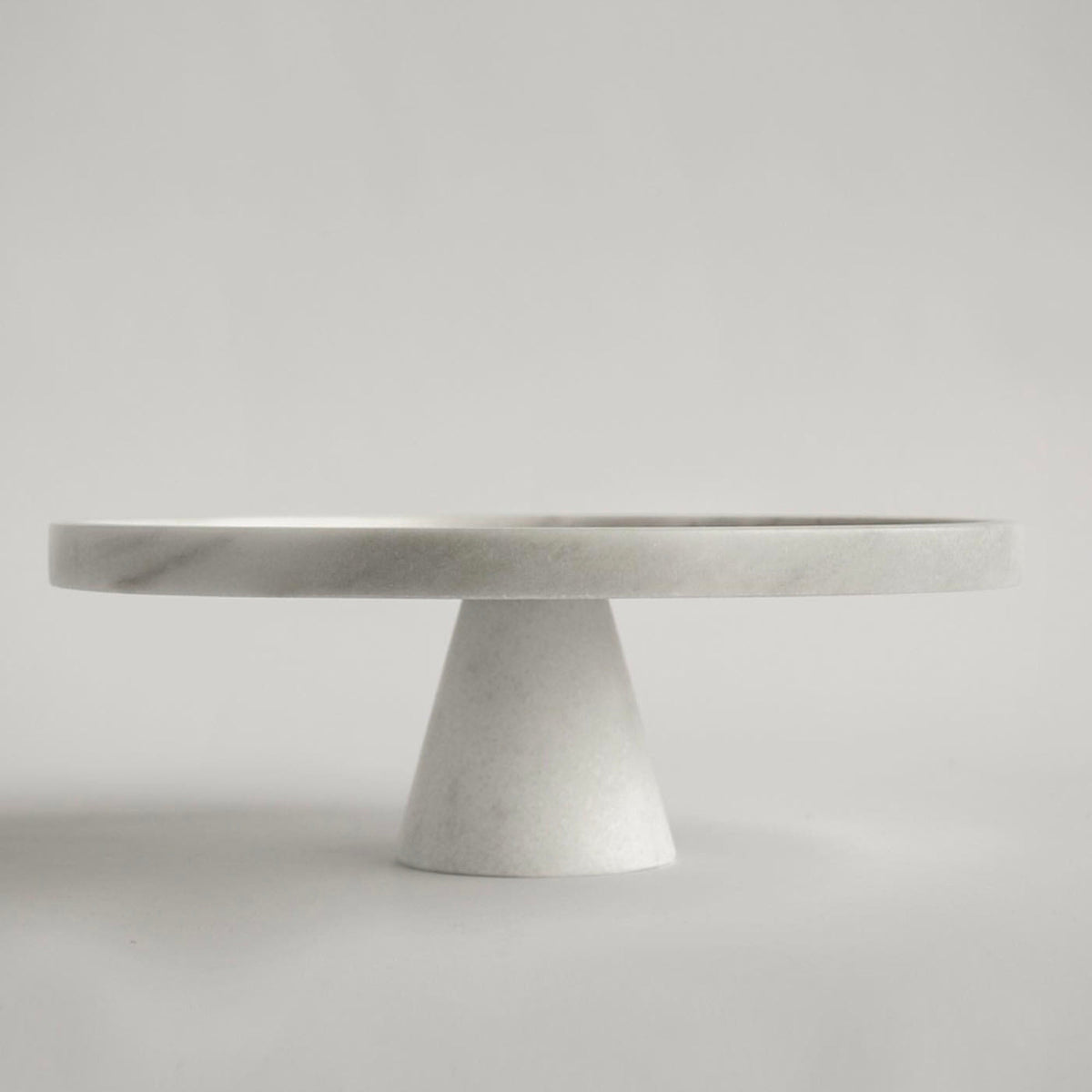 Tesk Marquina Marble Pedestal Tray