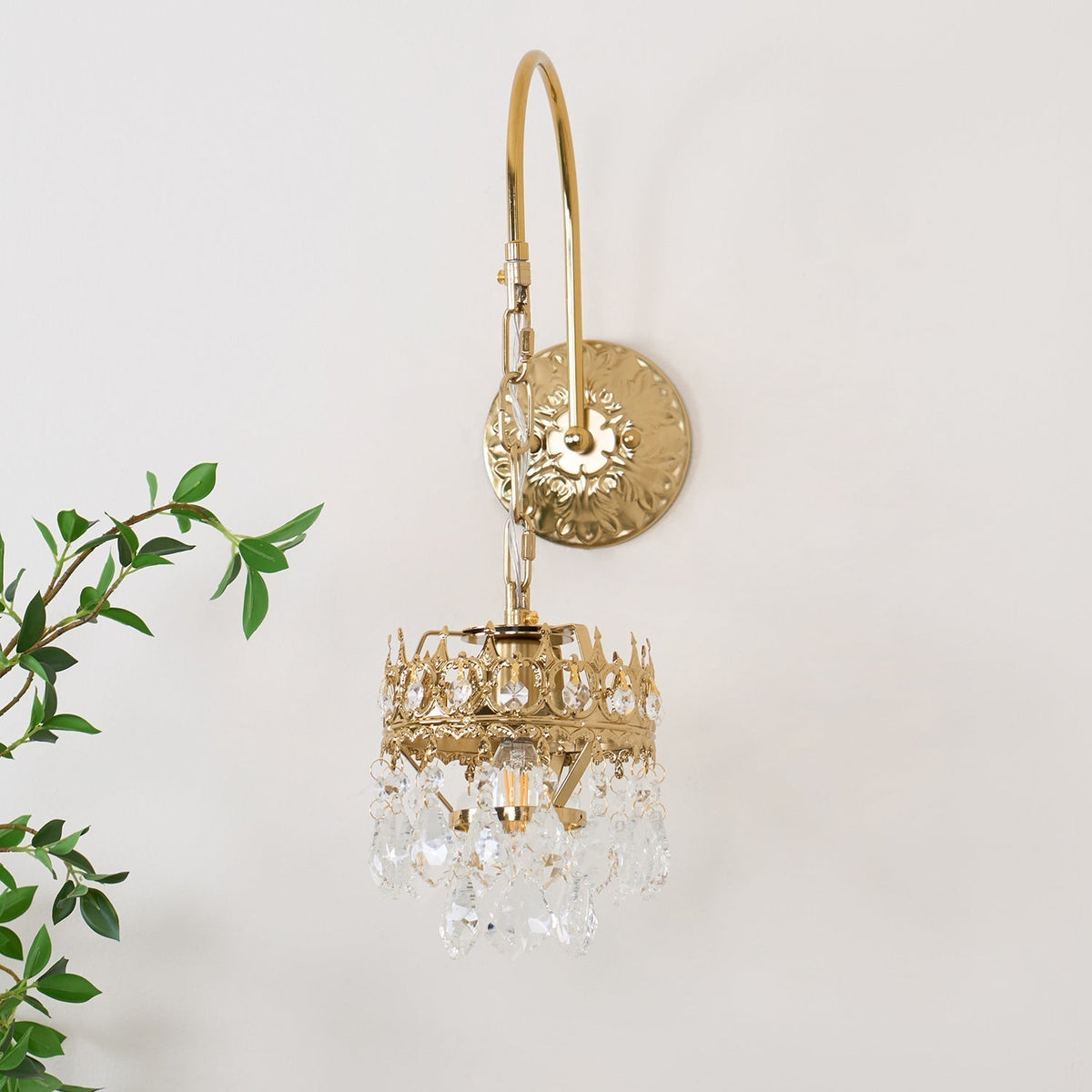 Ivmarila Nordic Art Crown Crystal Sconce Wall lamp