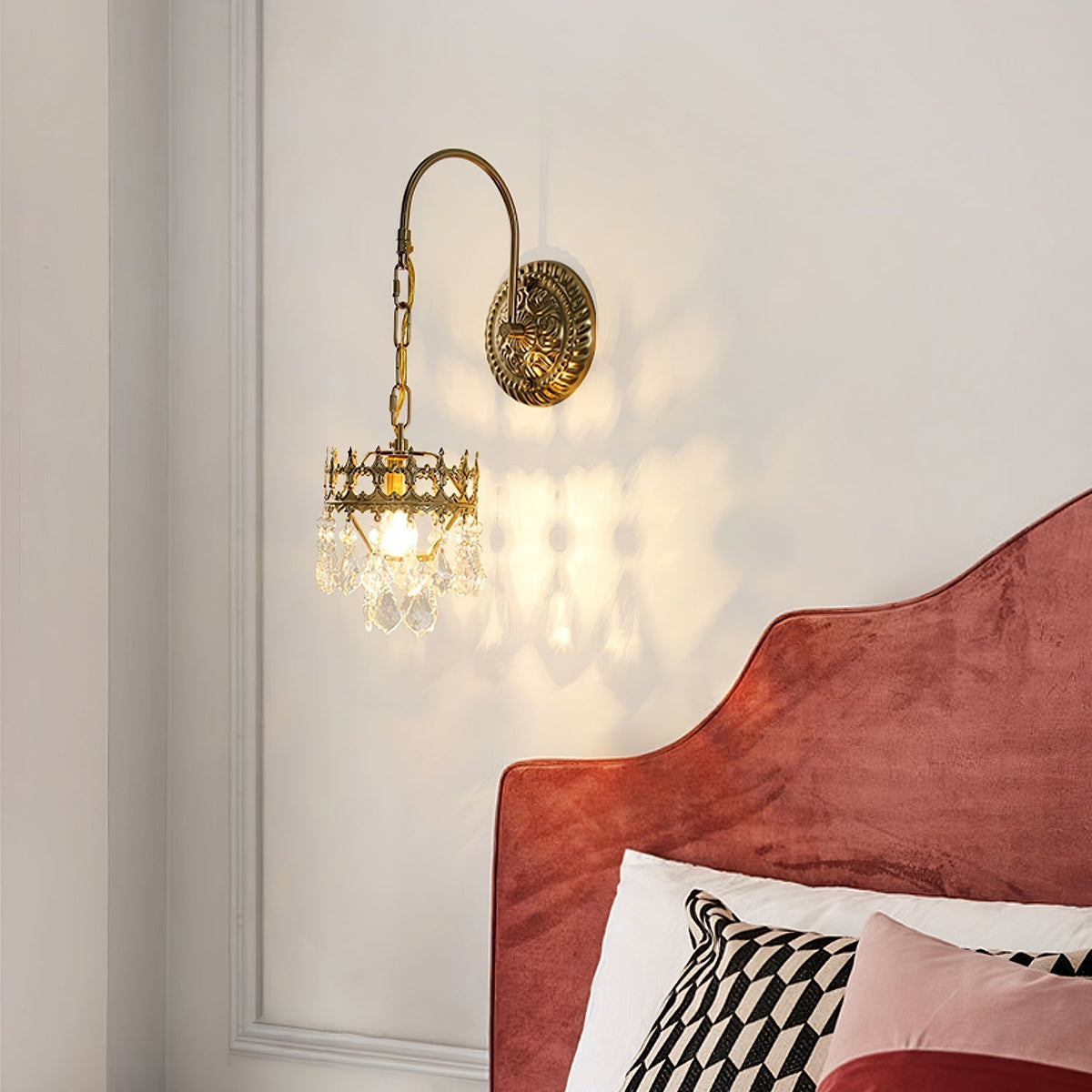 Ivmarila Nordic Art Crown Crystal Sconce Wall lamp