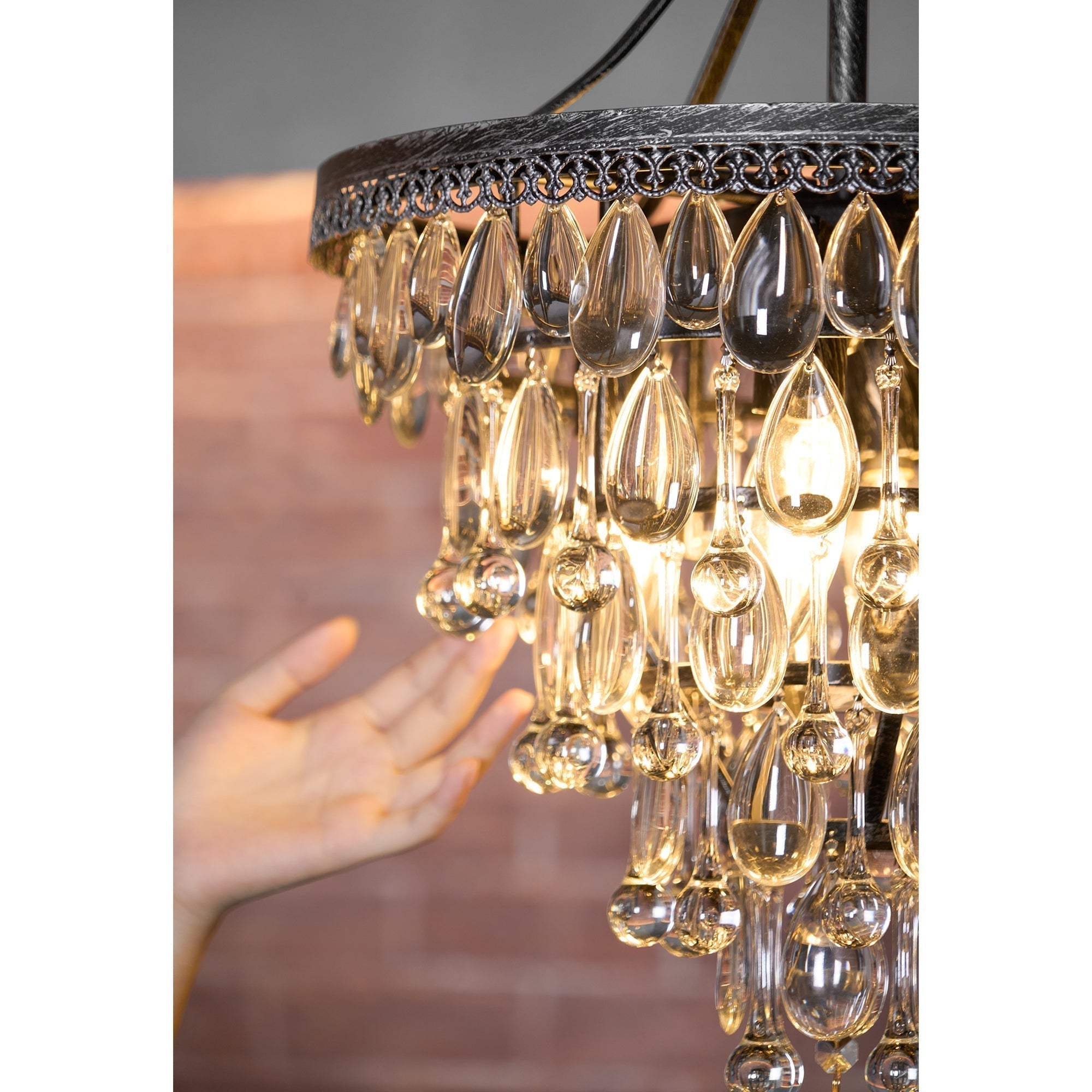 Liorenora Chandelier