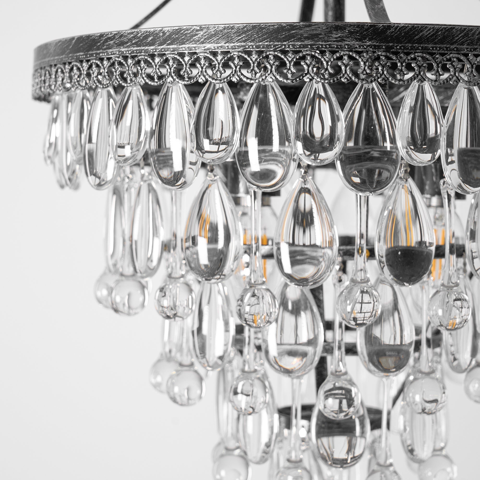 Liorenora Chandelier