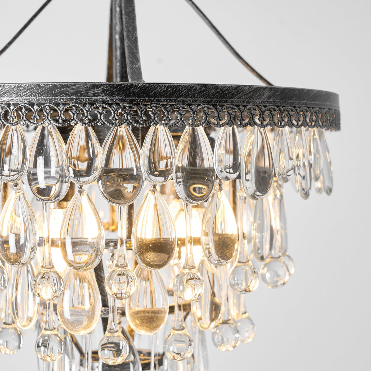 Liorenora Chandelier