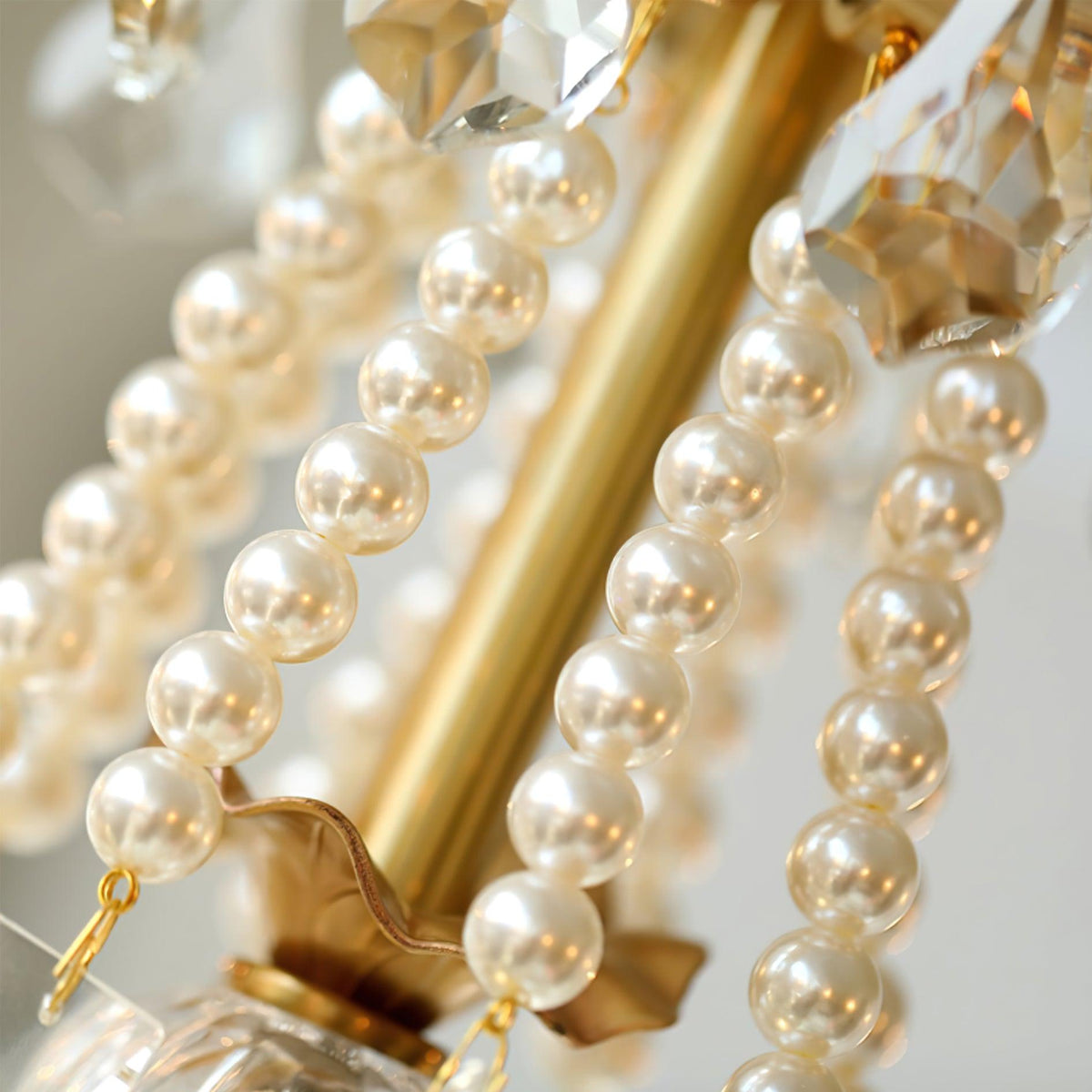 Elyeriel Chandelier Crystal Pearl