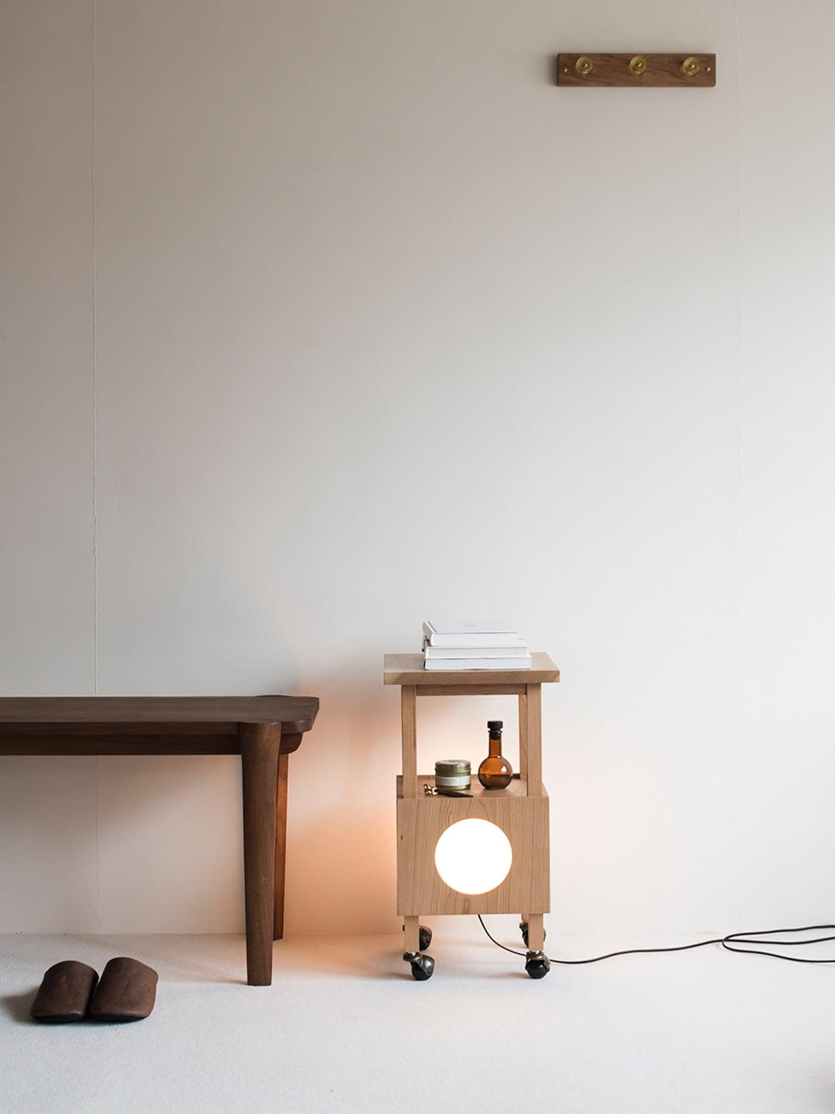 Selalira Cubby Mobile Table Light