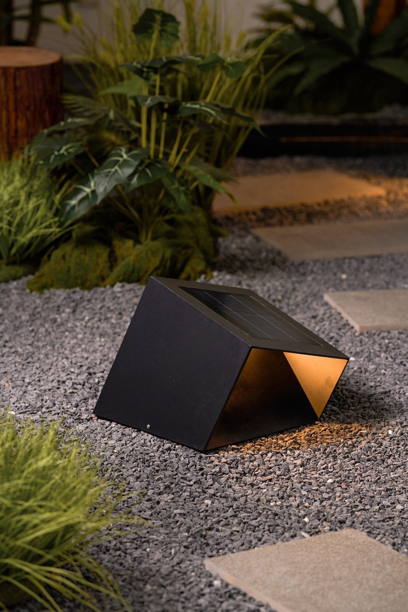 Evsore Unique Cube Garden Solar Outdoor Light