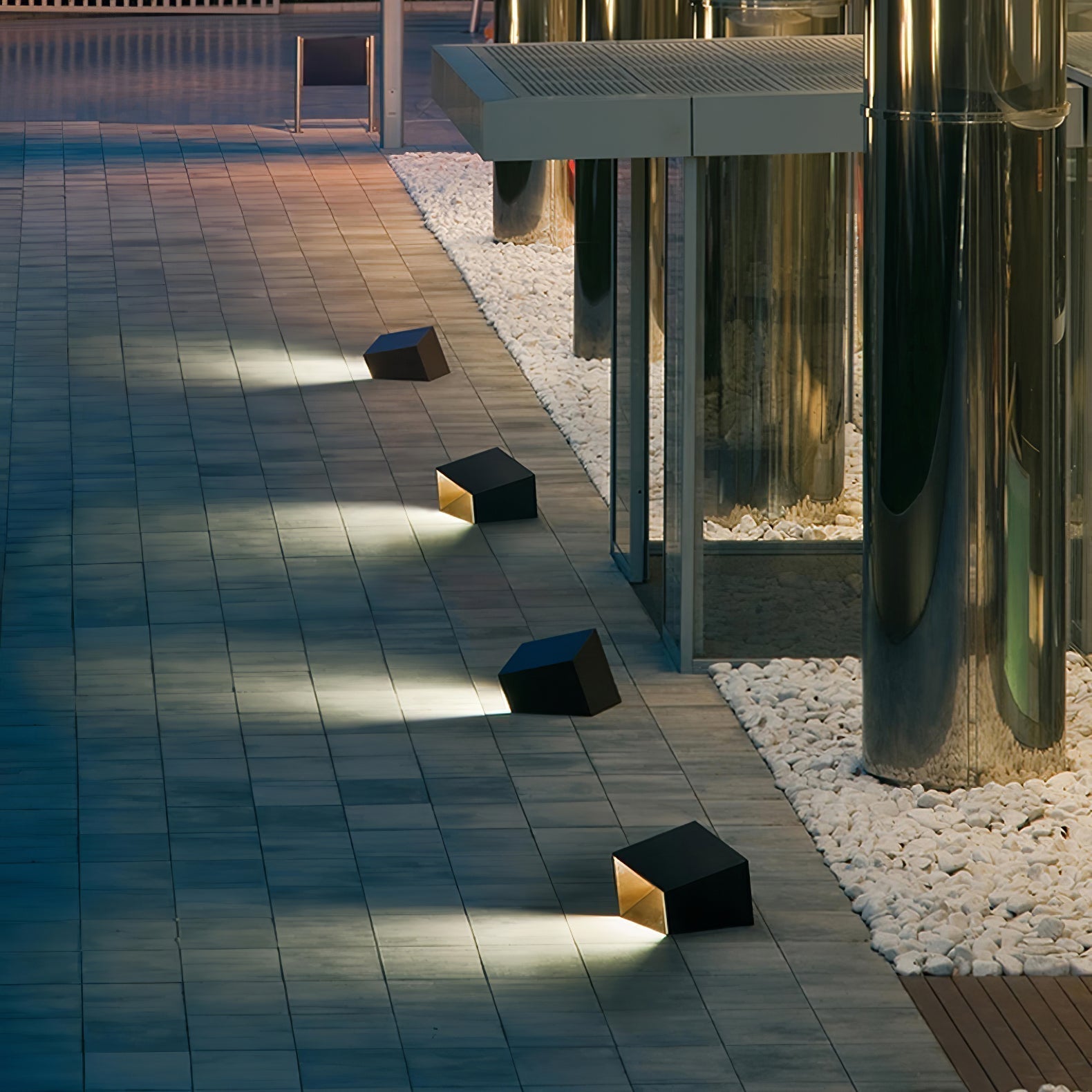 Evsore Unique Cube Garden Solar Outdoor Light
